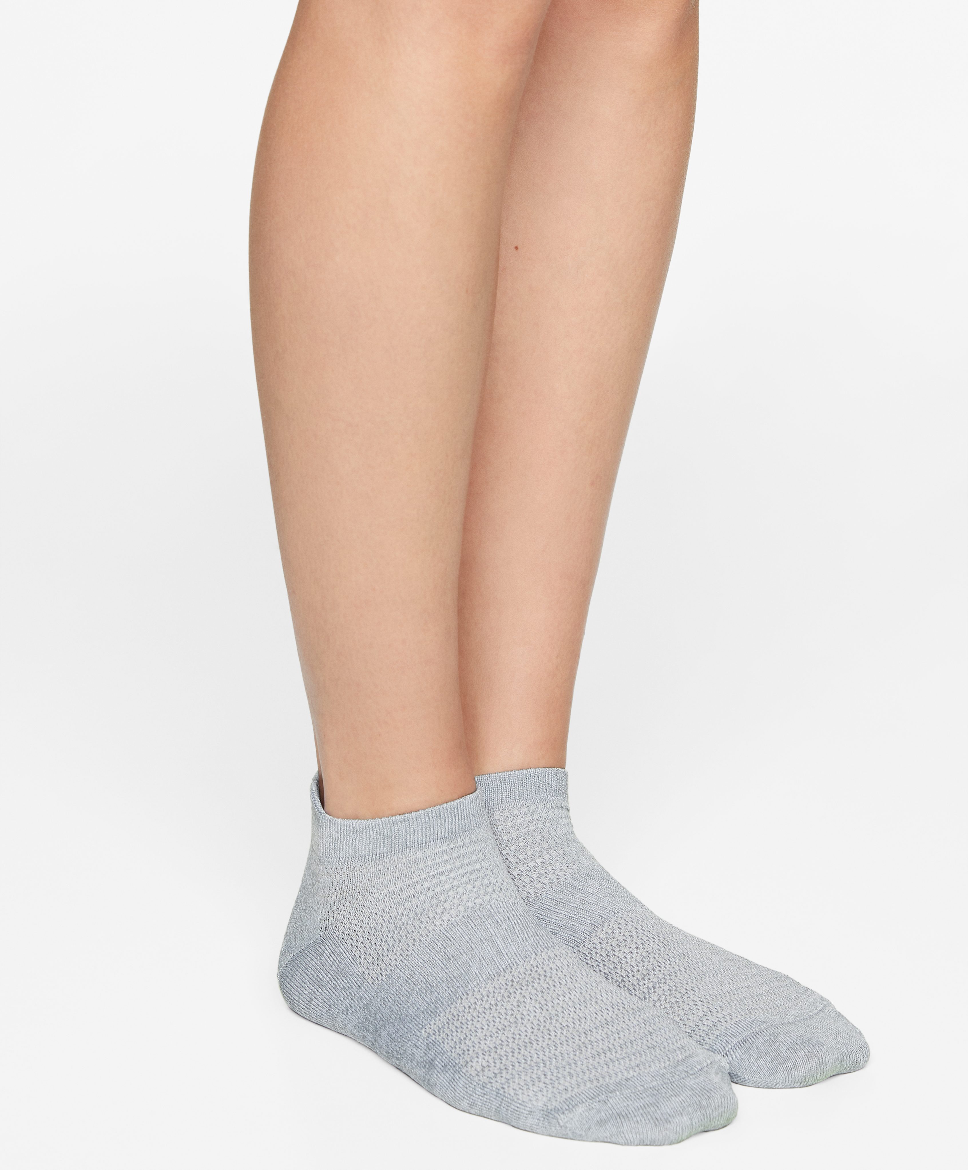 3 pairs of sports sneaker socks with polyamide and heel tab