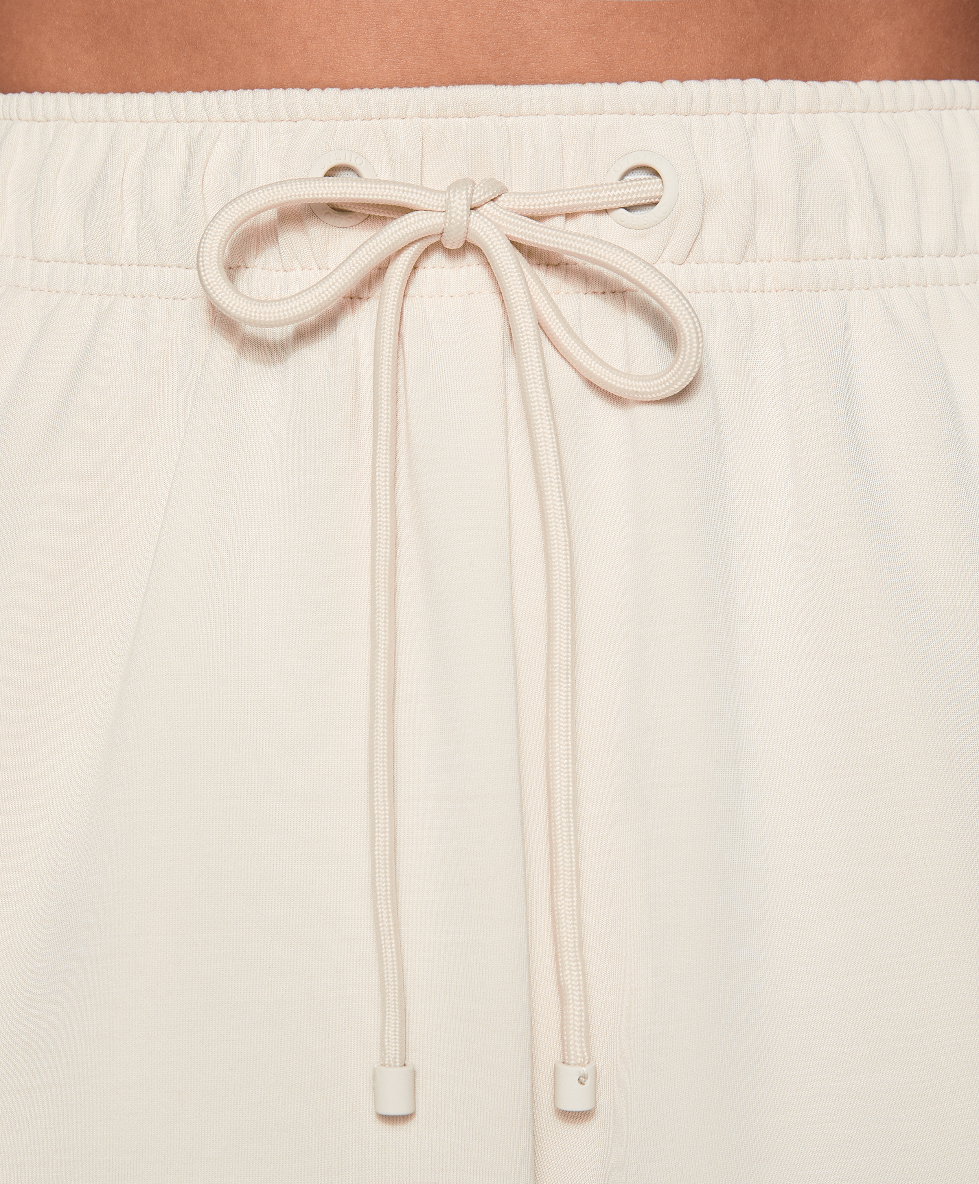 Soft-touch Bermuda shorts with modal