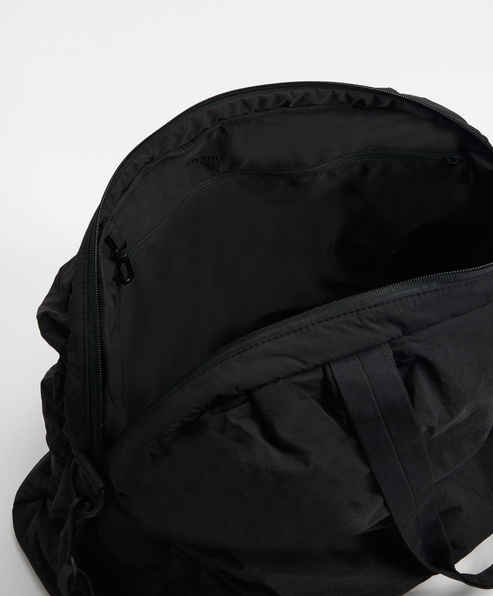 Ruched technical bag