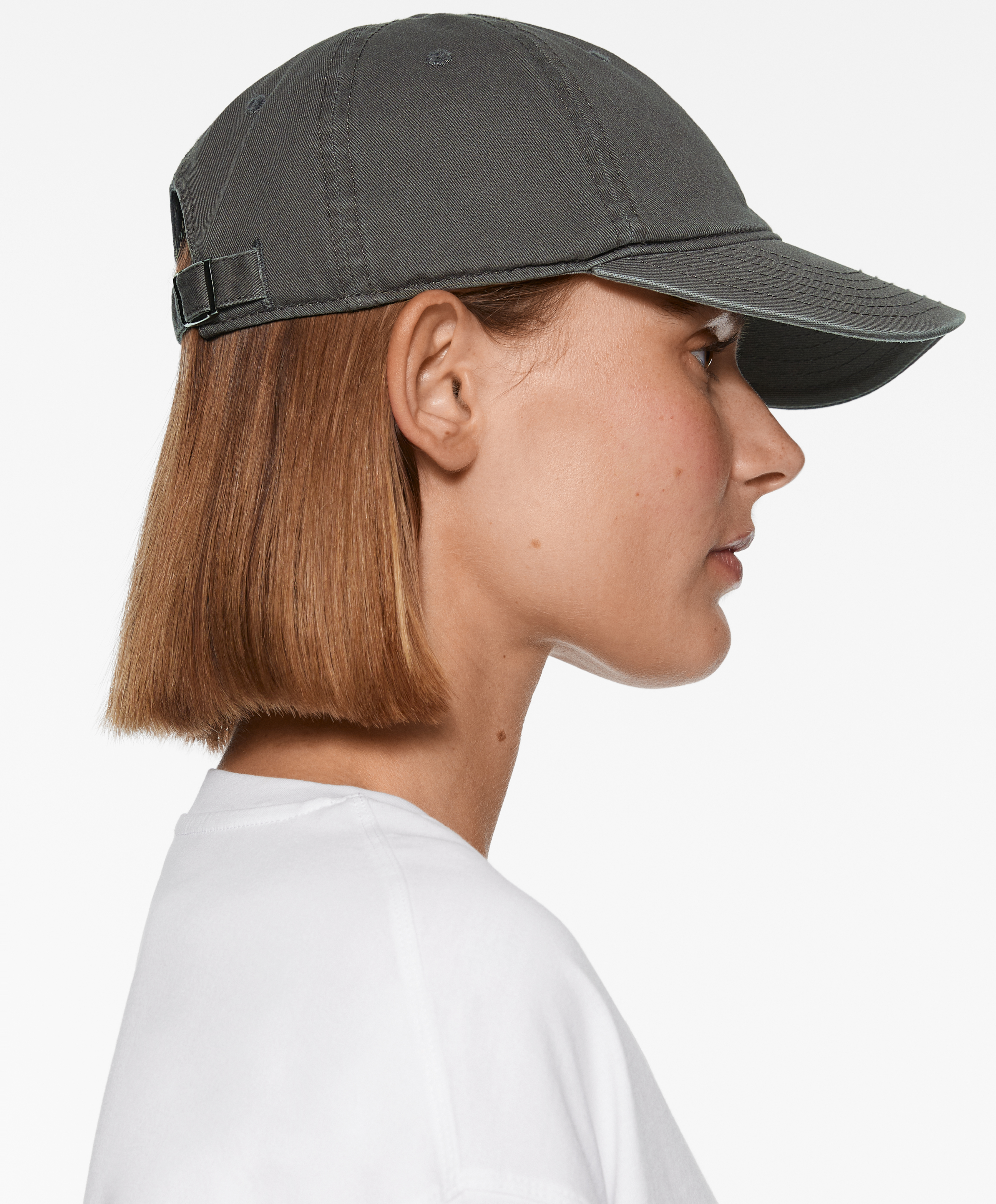 Washed-effect 100% cotton cap