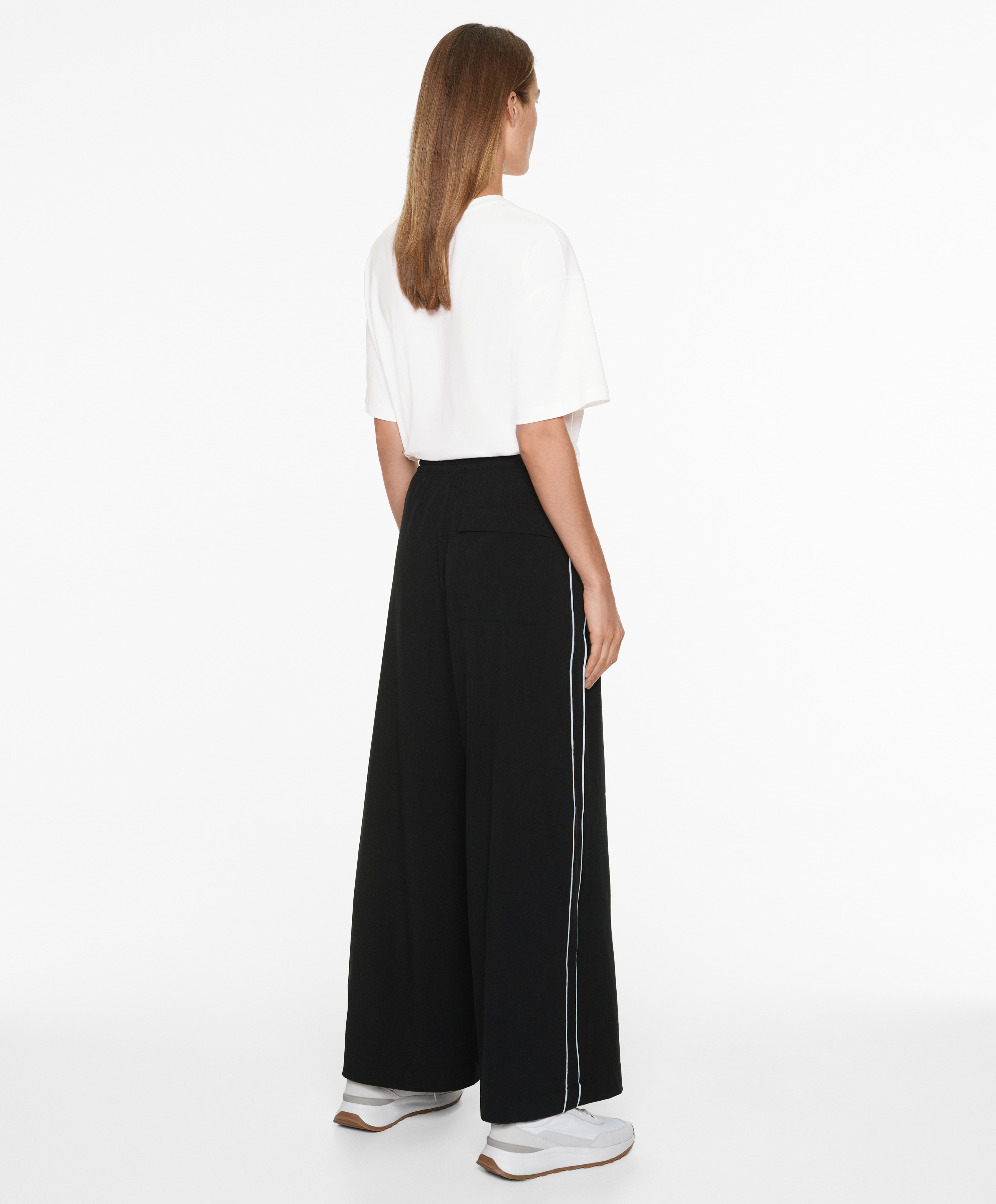 Water-repellent straight-leg trousers