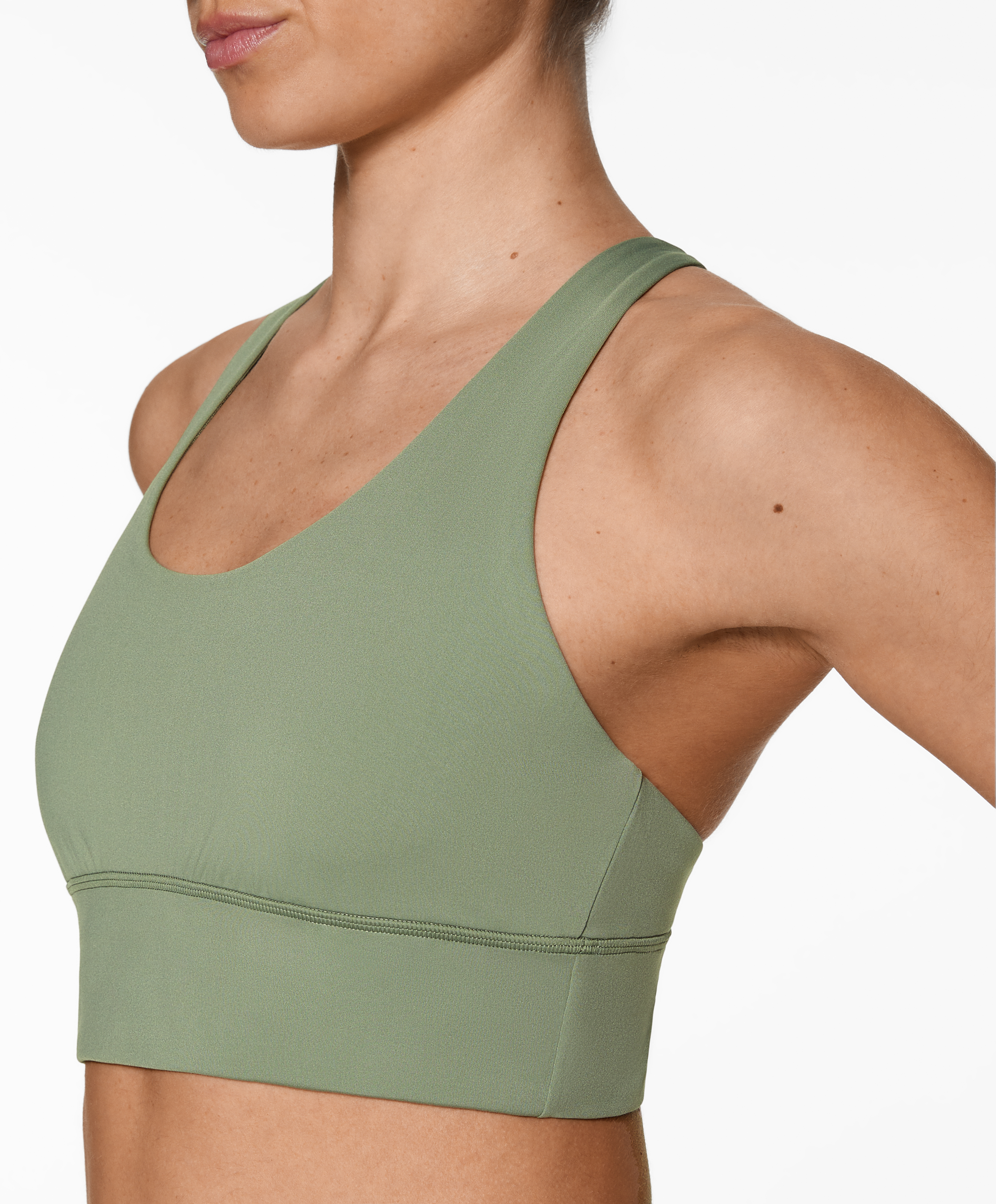 Medium-support comfortlux sports bra with cups