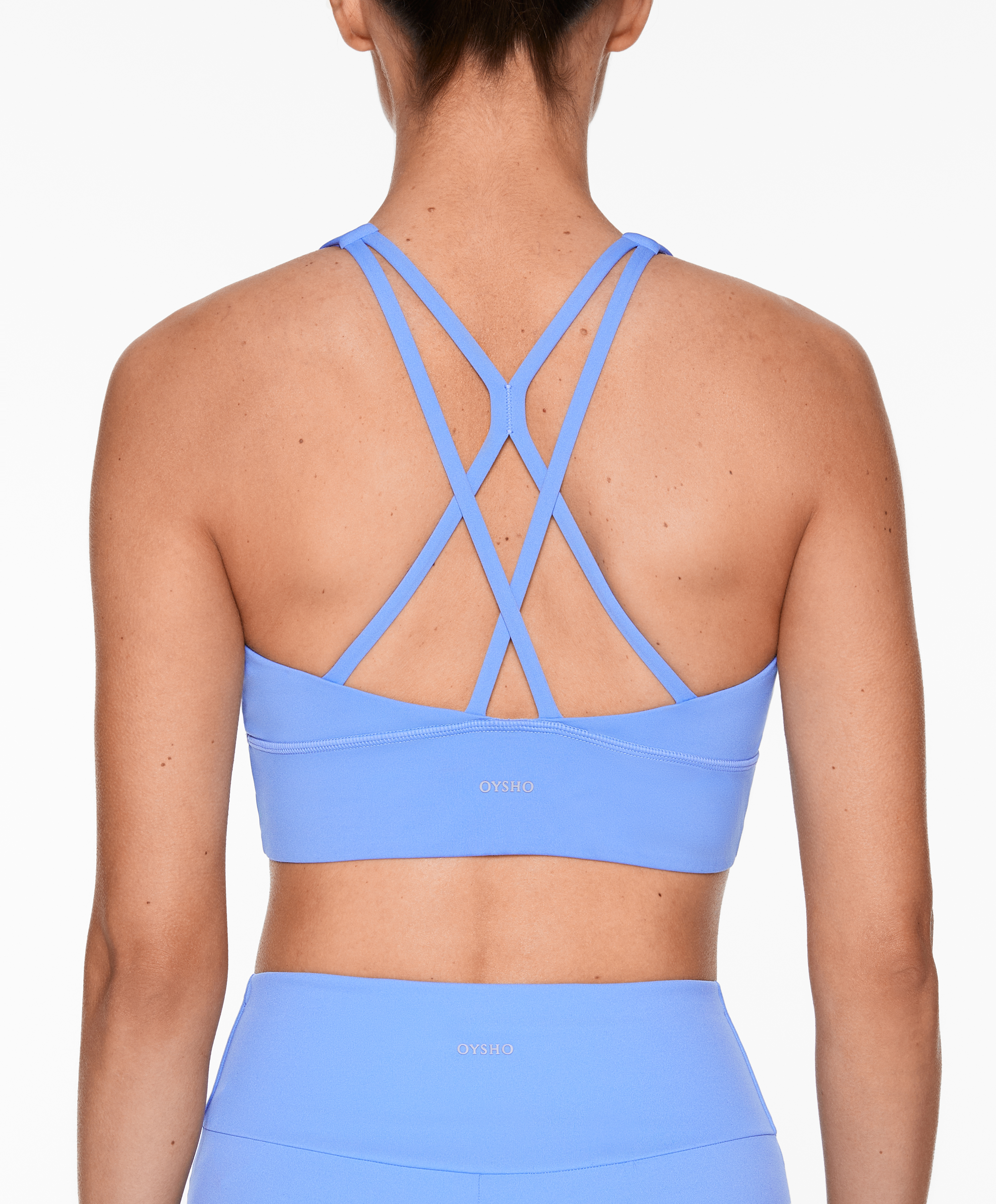 Medium-support comfortlux sports bra with cups