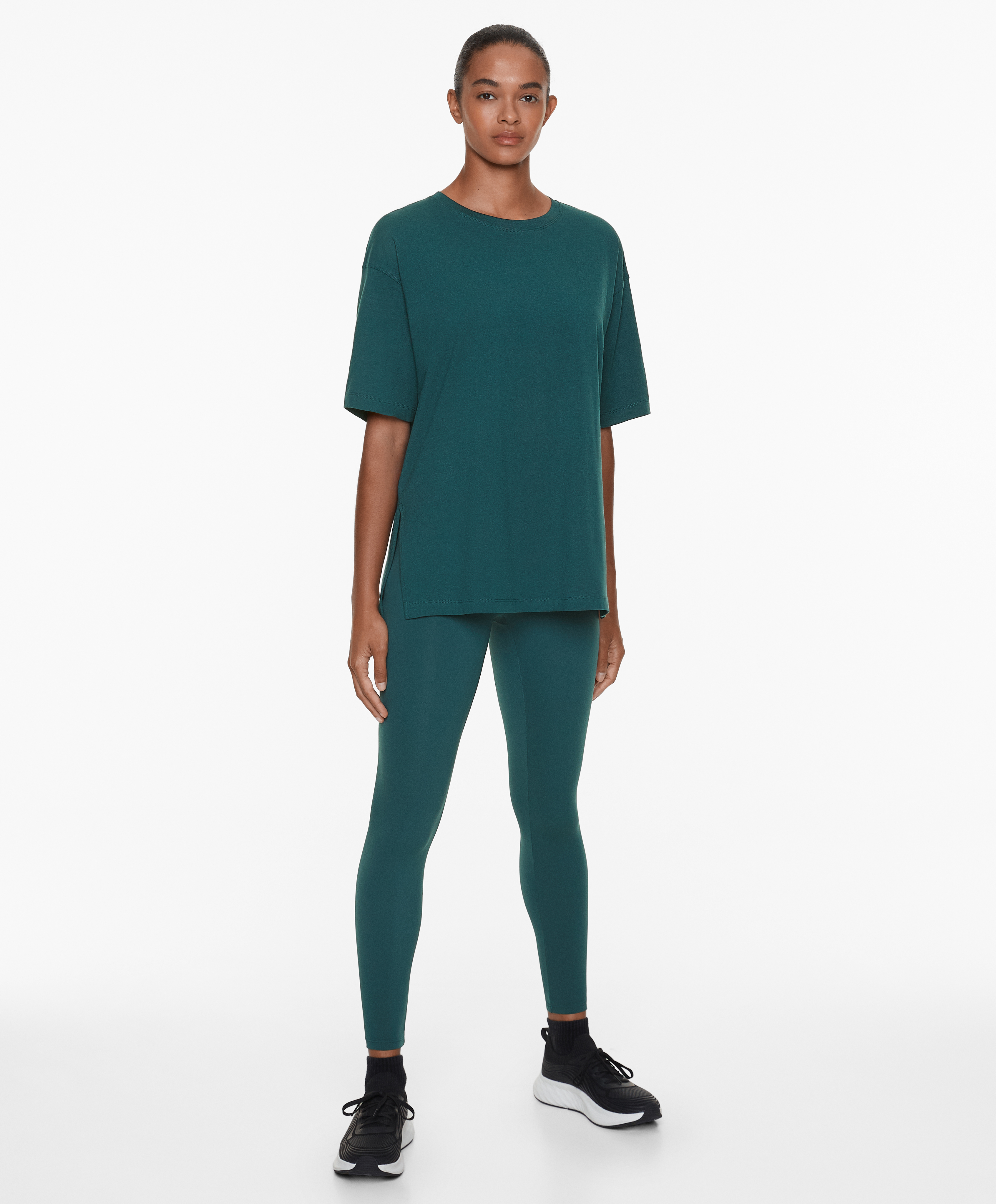 Short sleeve cotton blend T-shirt