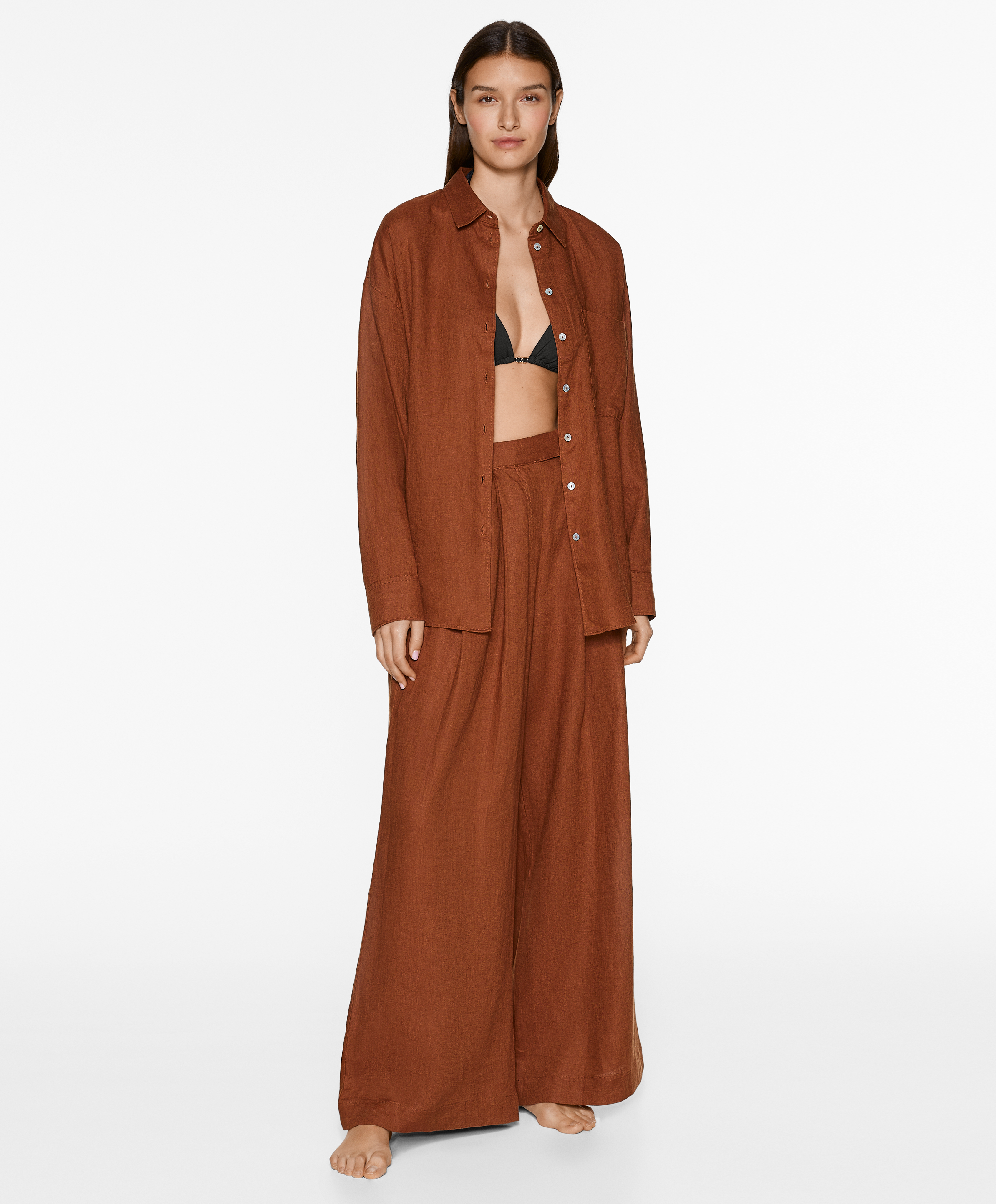 Tailored-fit 100% linen trousers