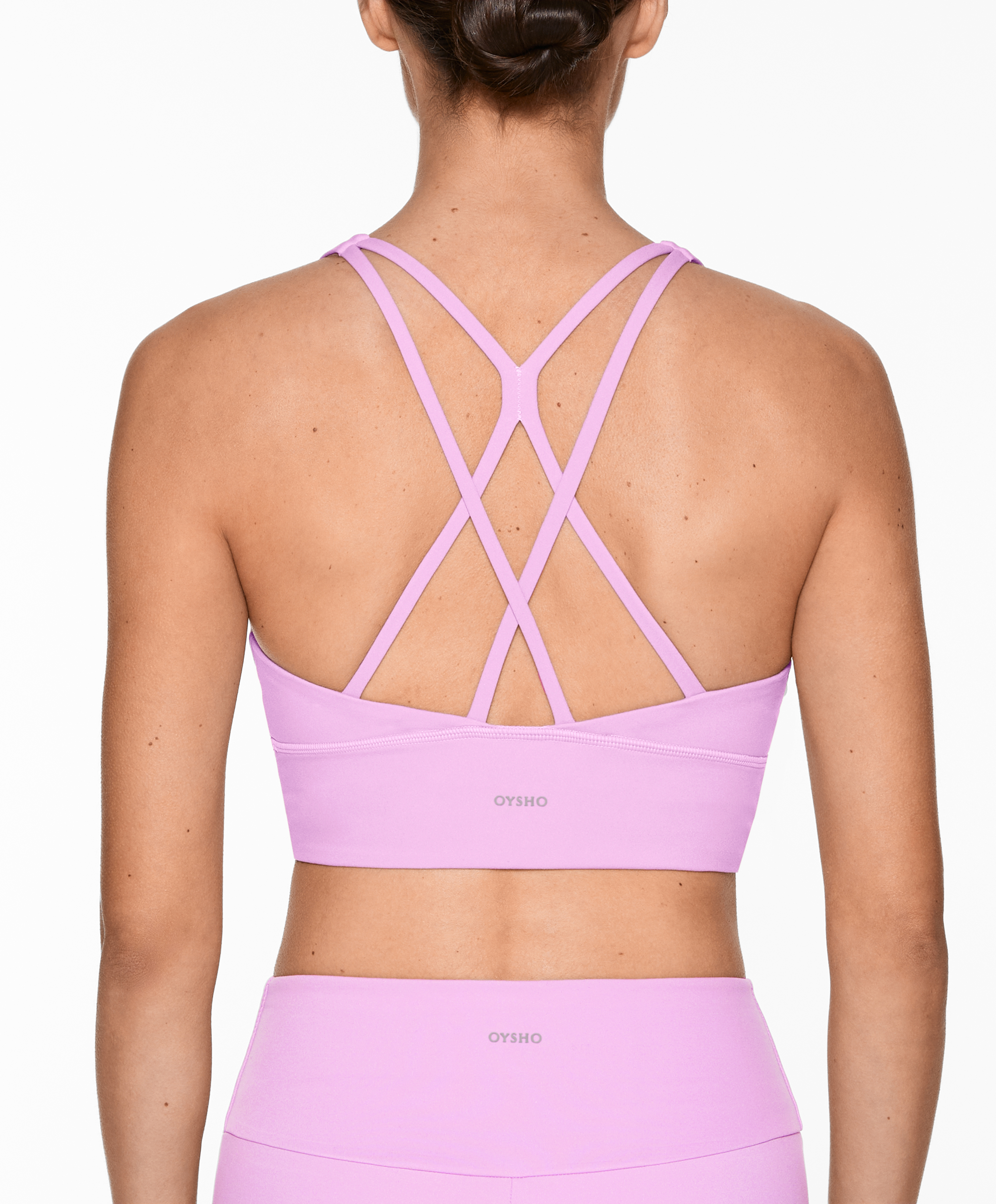 Medium-support comfortlux sports bra with cups
