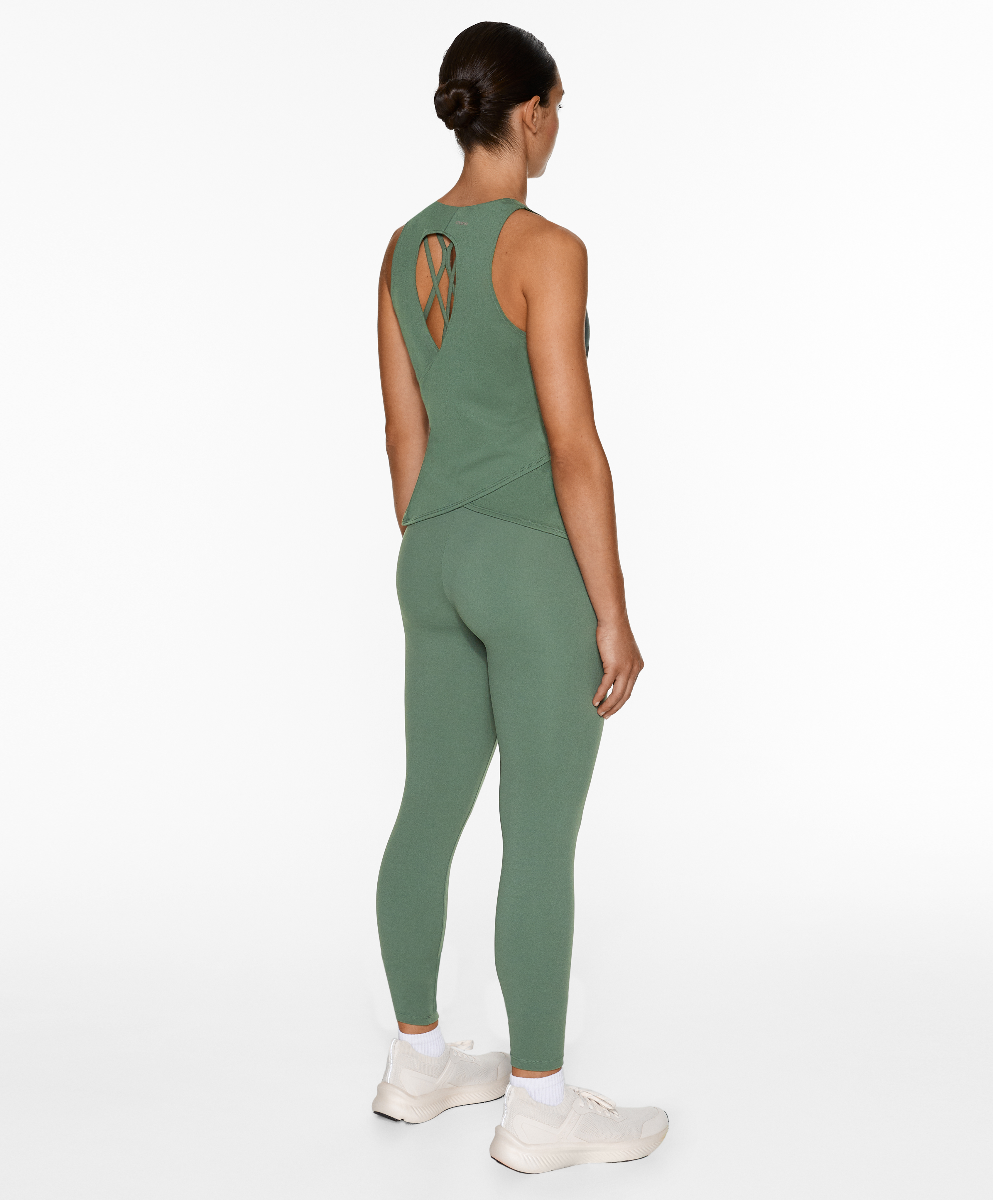 Cross-back comfortlux T-shirt