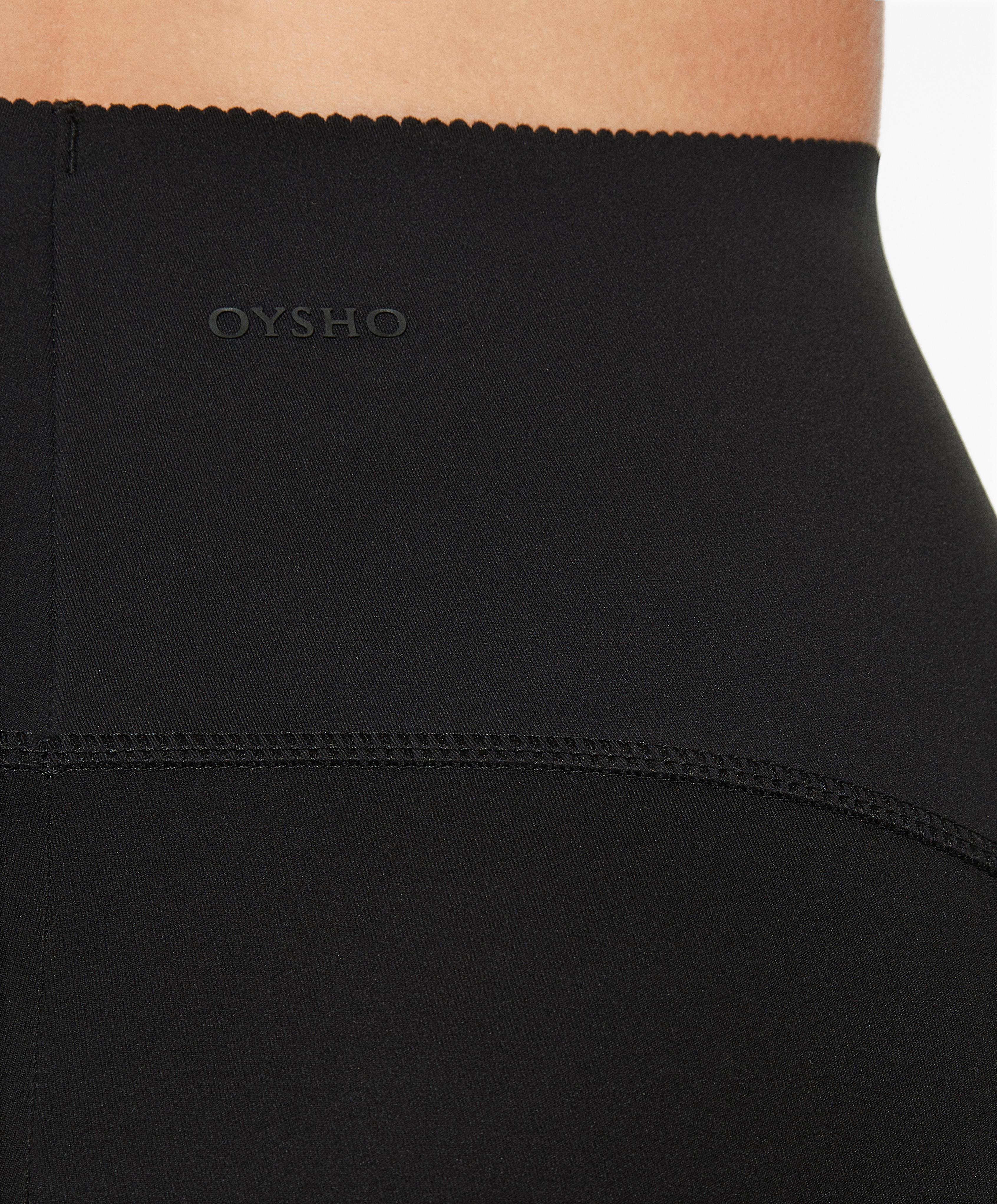 Basic compressive ankle-length leggings
