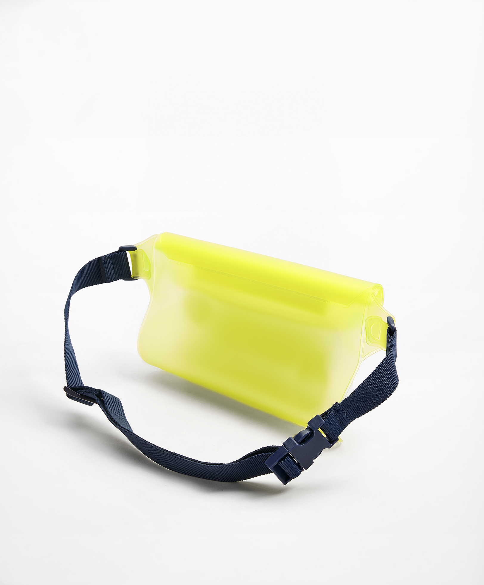 Water-resistant belt bag