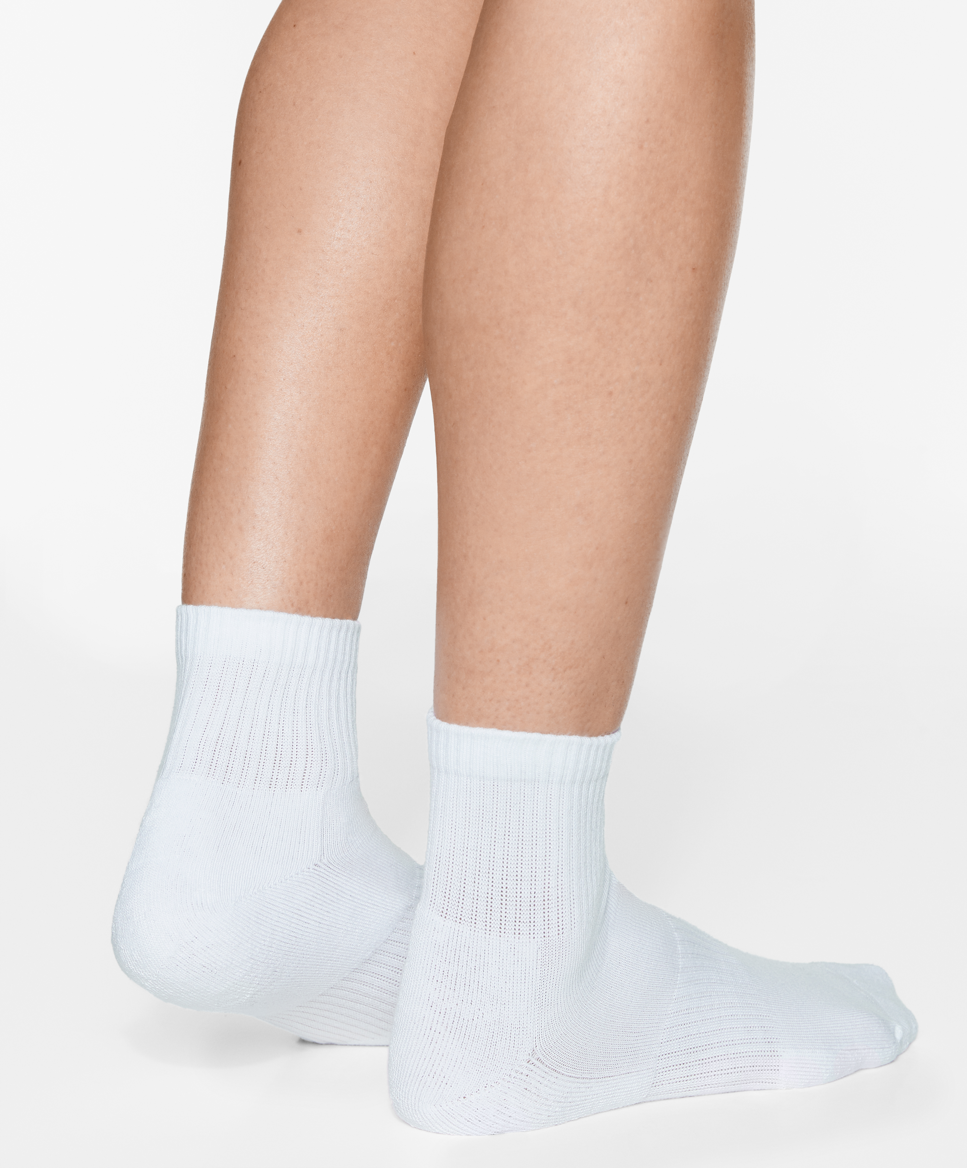 3 pairs of cotton blend quarter sports socks