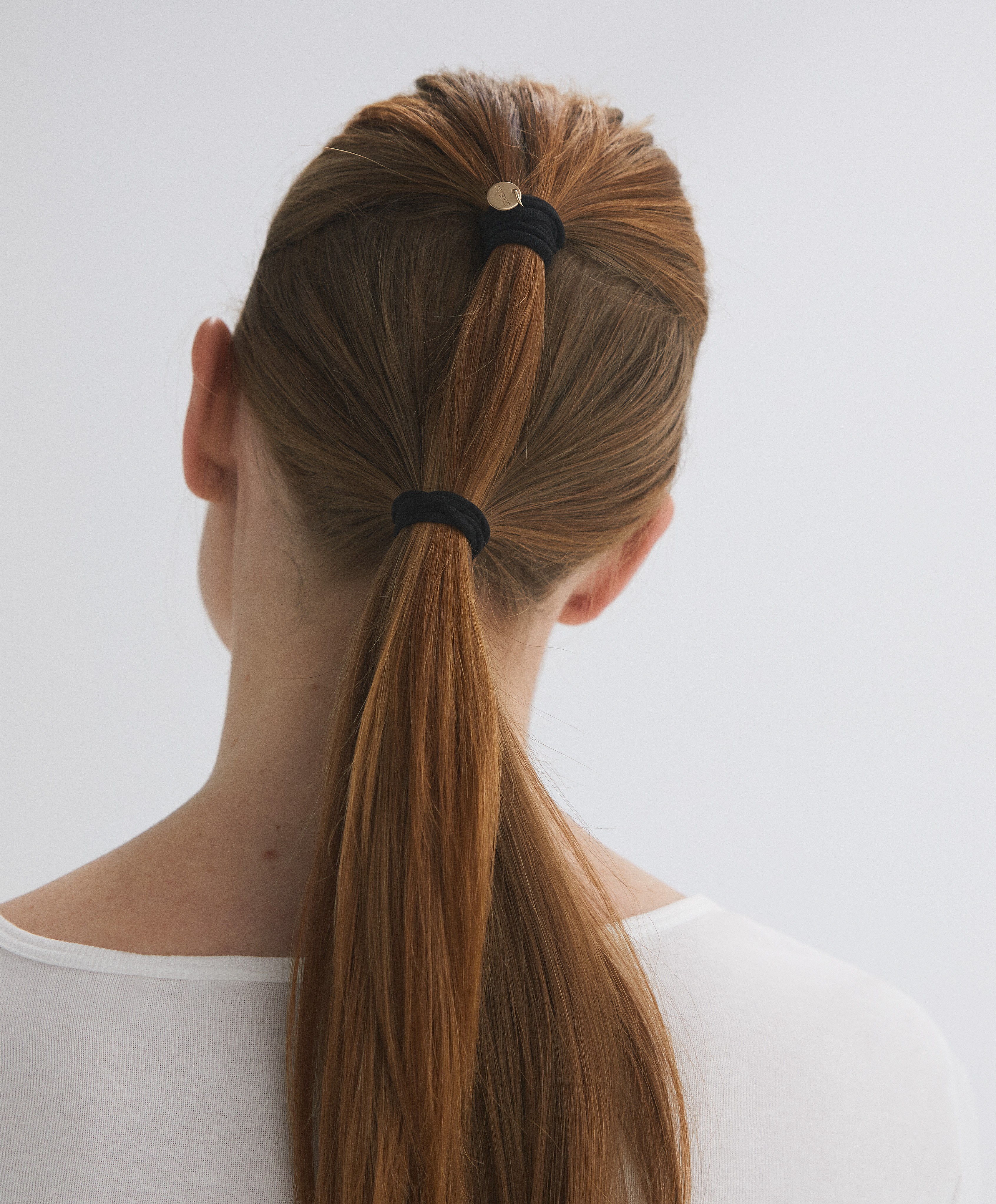 6 Oysho plaque hair ties