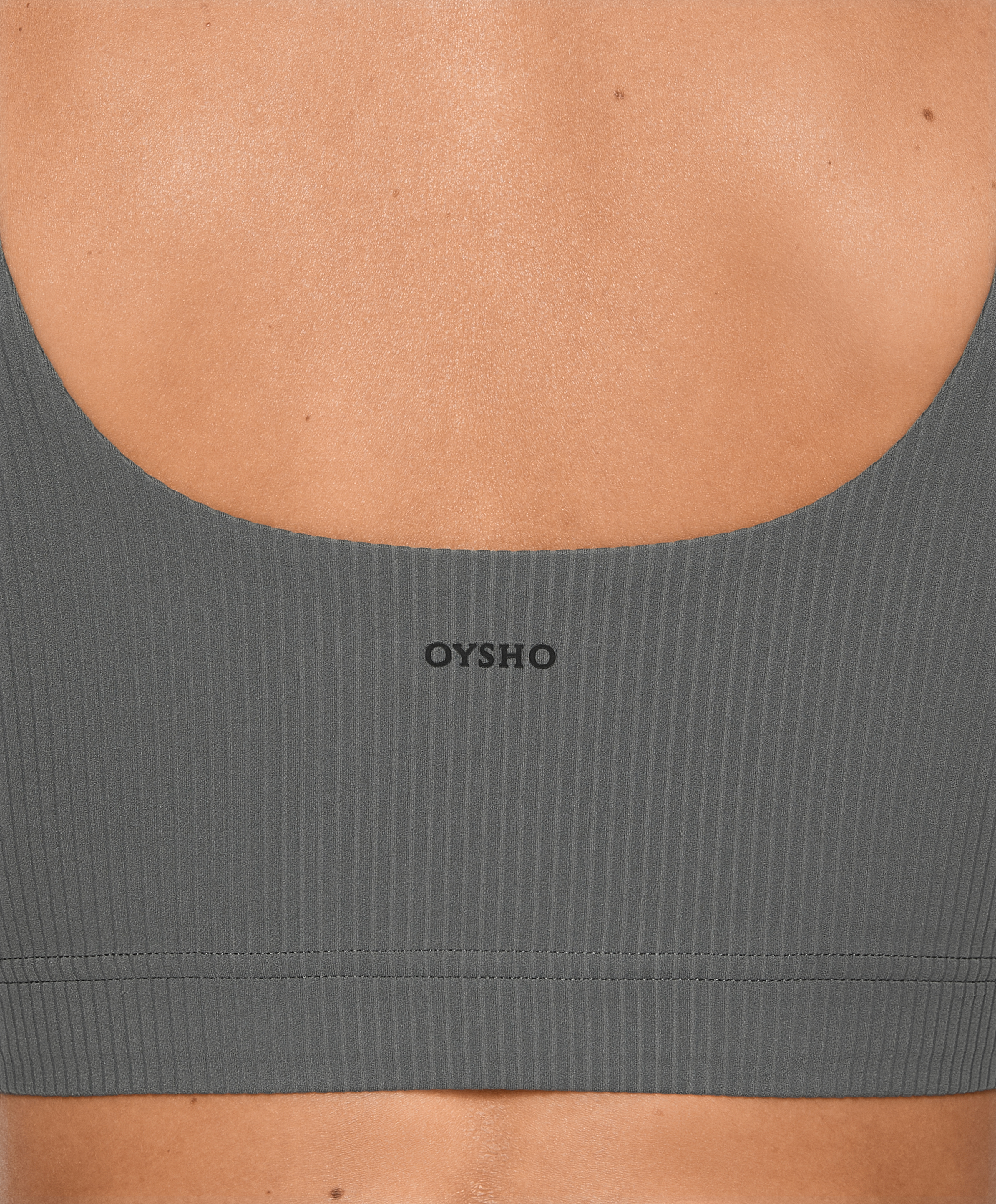Medium-support comfortlux rib sports bra with cups