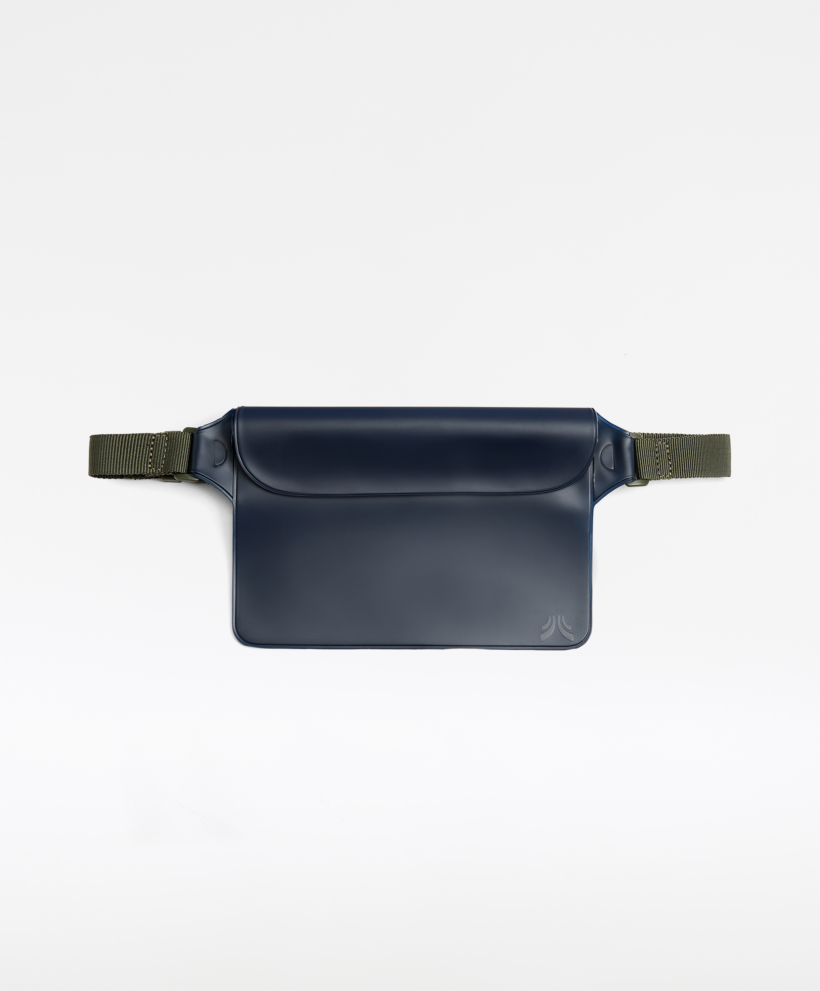 Water-resistant belt bag