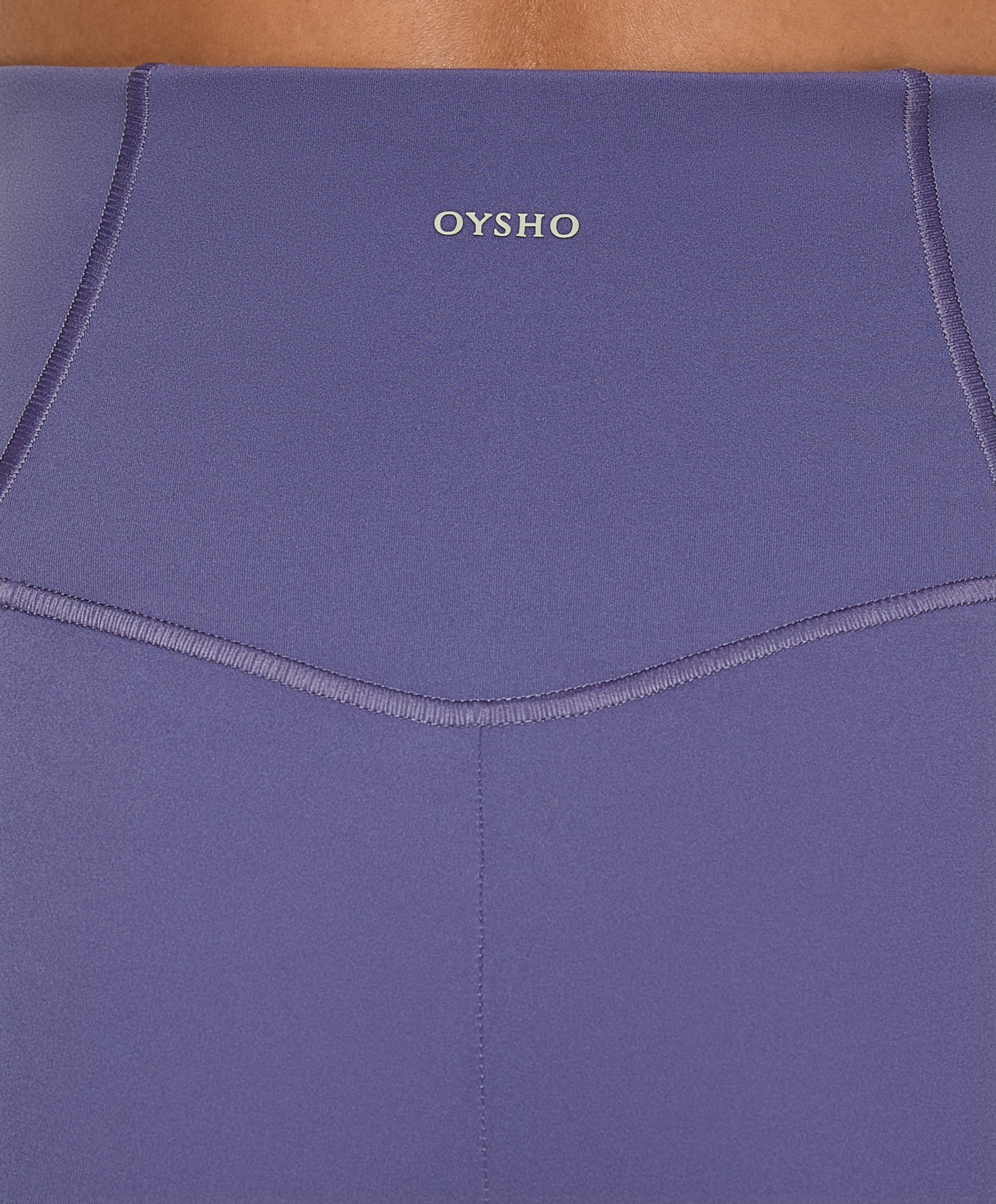 Comfortlux super-high-rise 65cm ankle-length leggings with overlocking detail