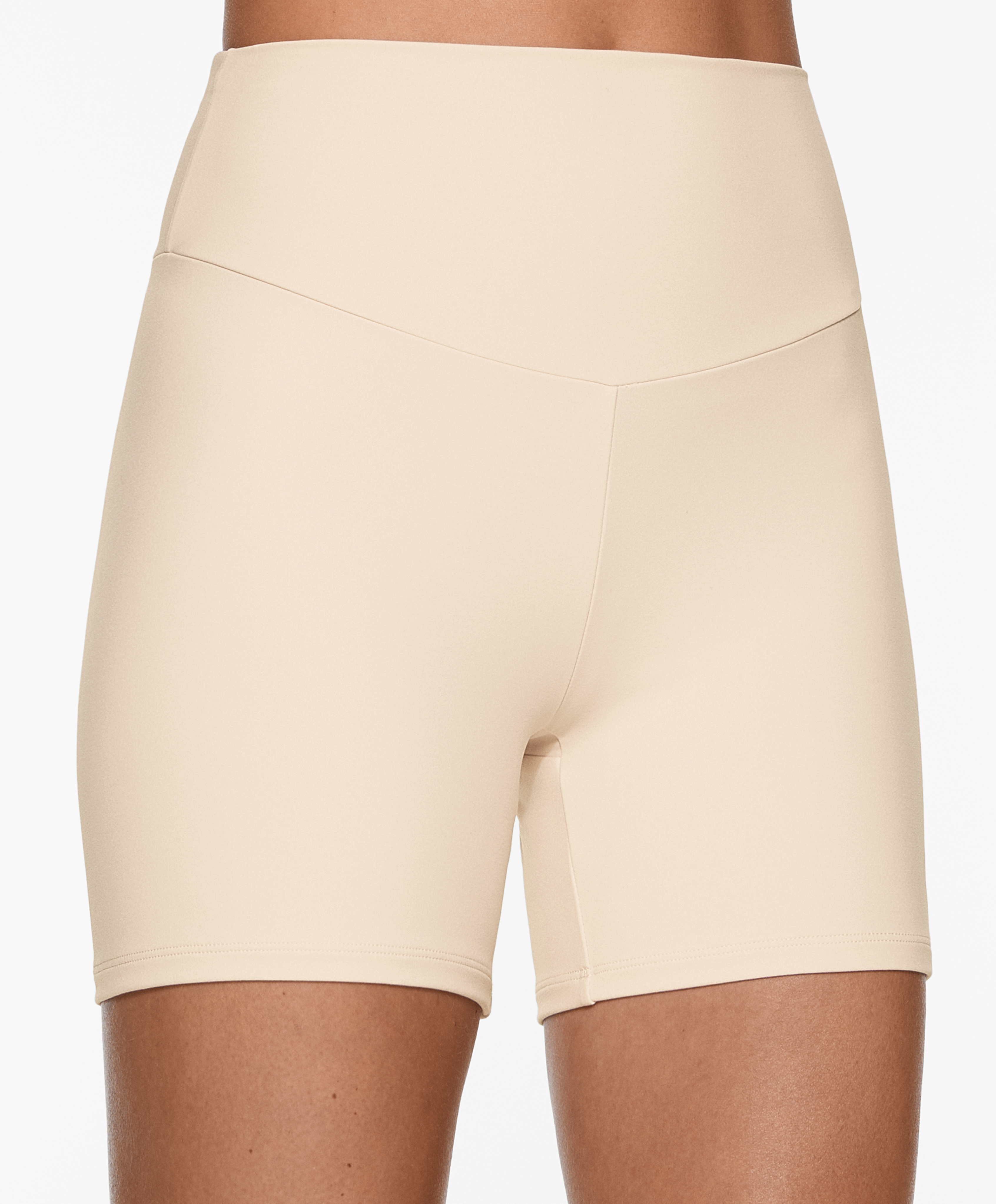 Comfortlux high-rise 10cm hot pants
