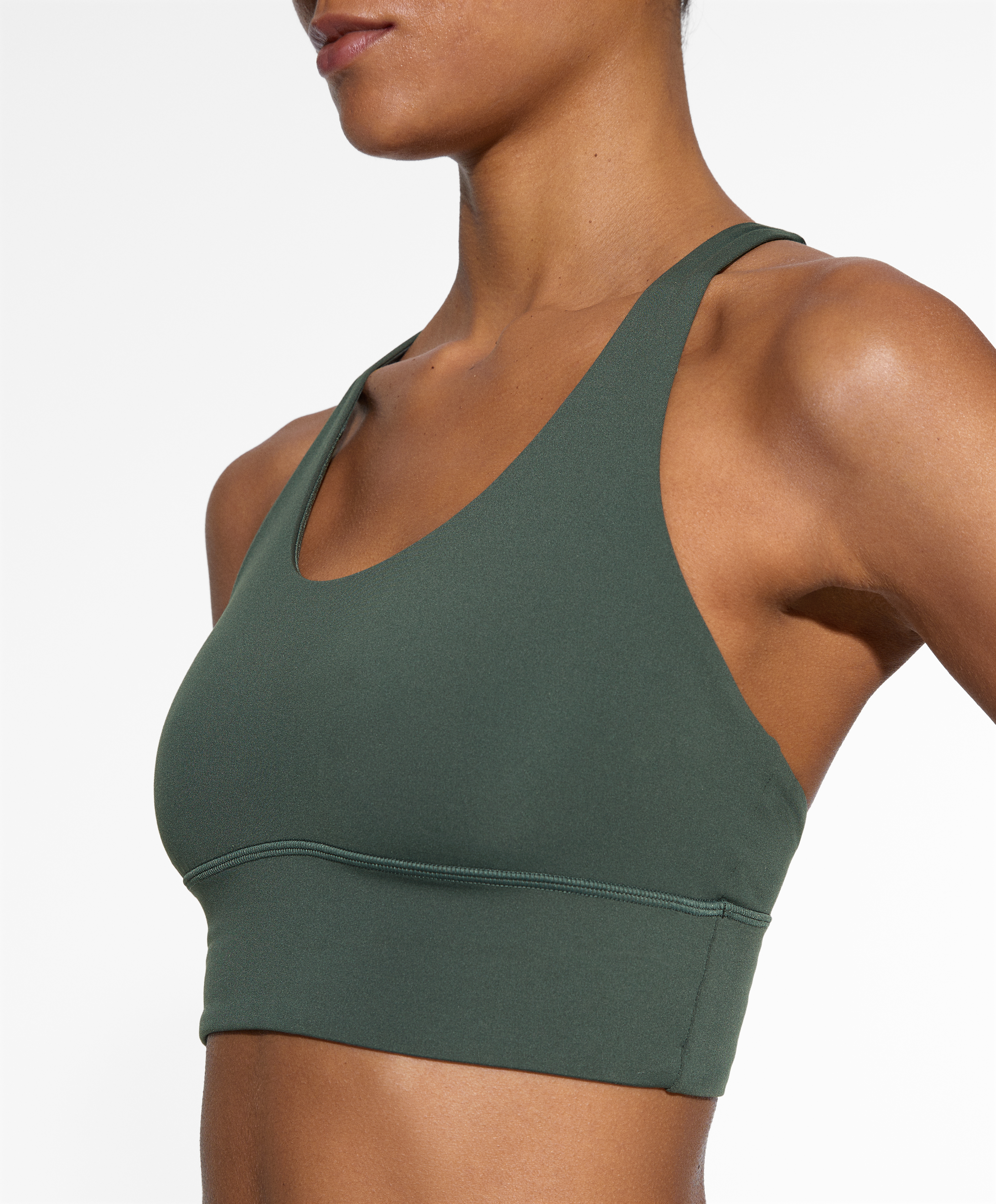 Medium-support comfortlux sports bra with cups