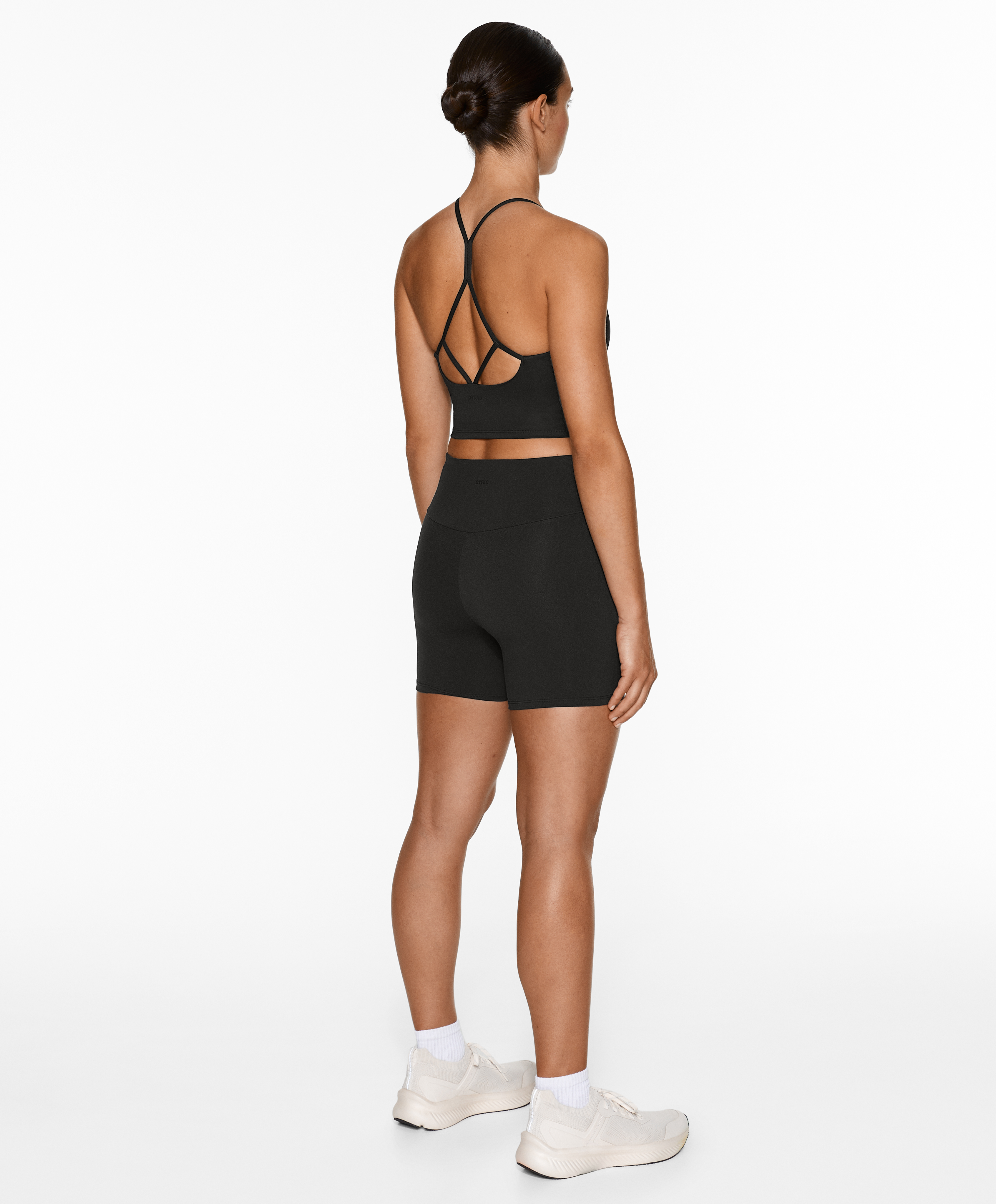 Low back strappy comfortlux tank top