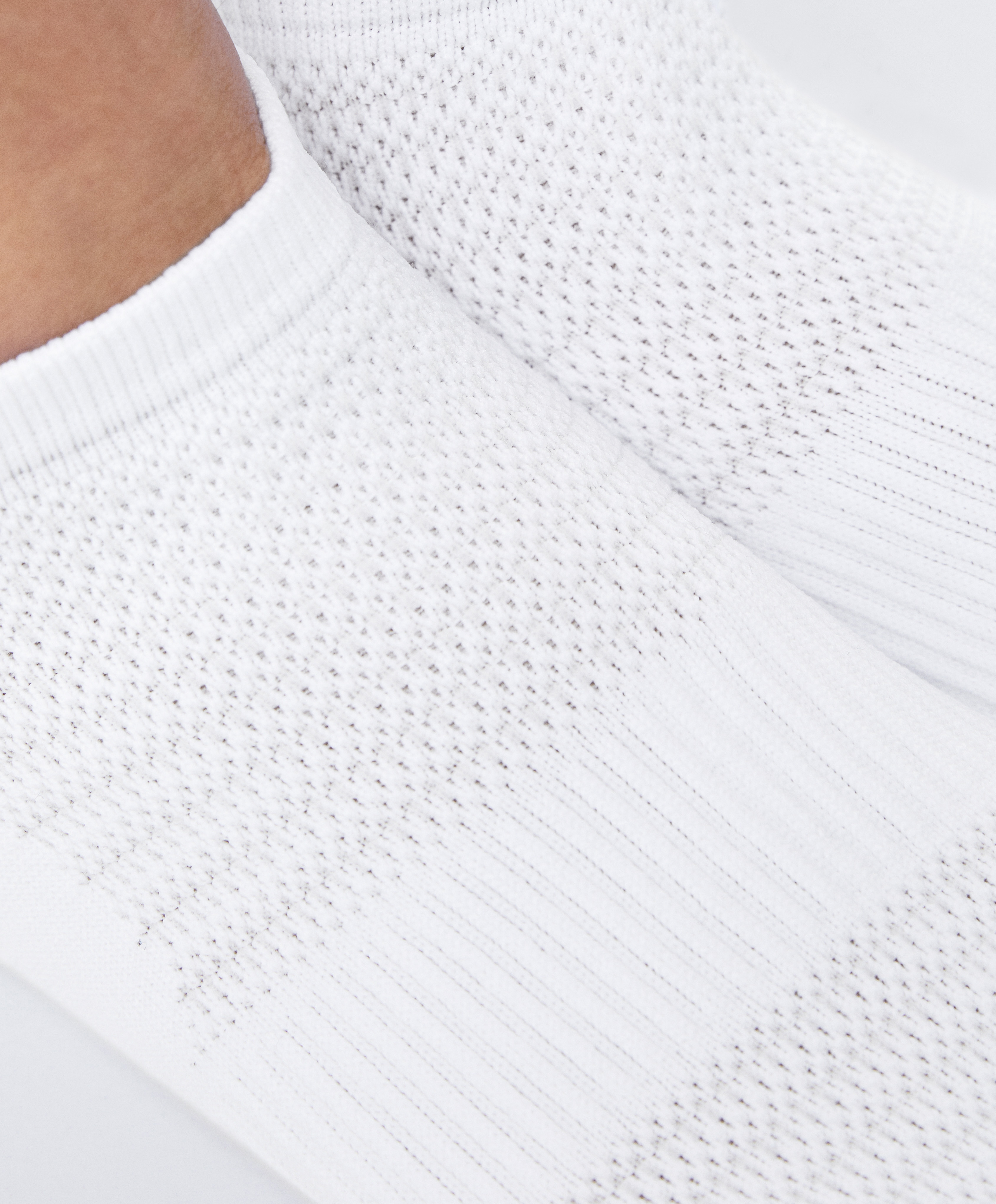 3 pairs of tab polyamide blend sports sneaker socks