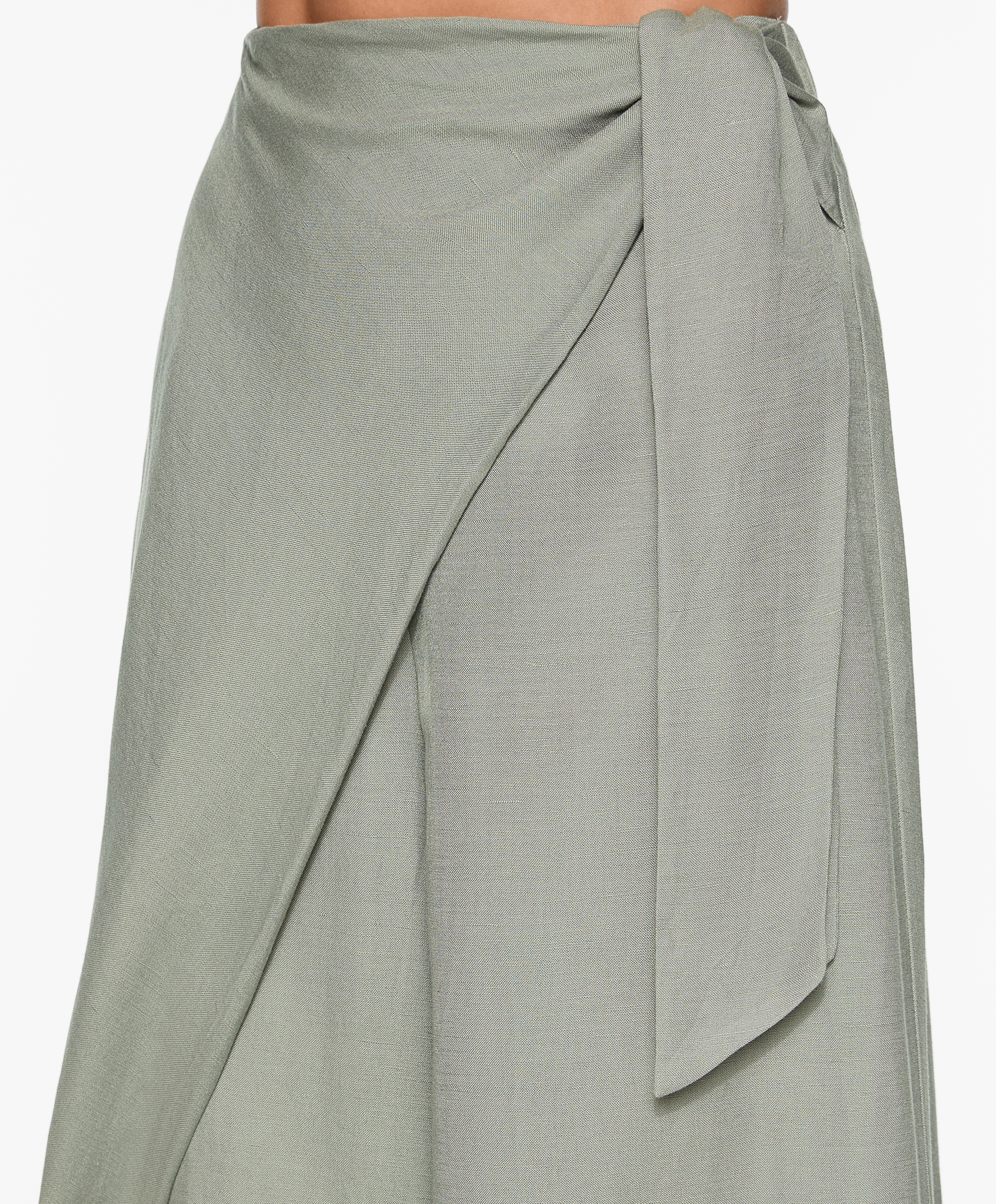 Wrap trousers with linen