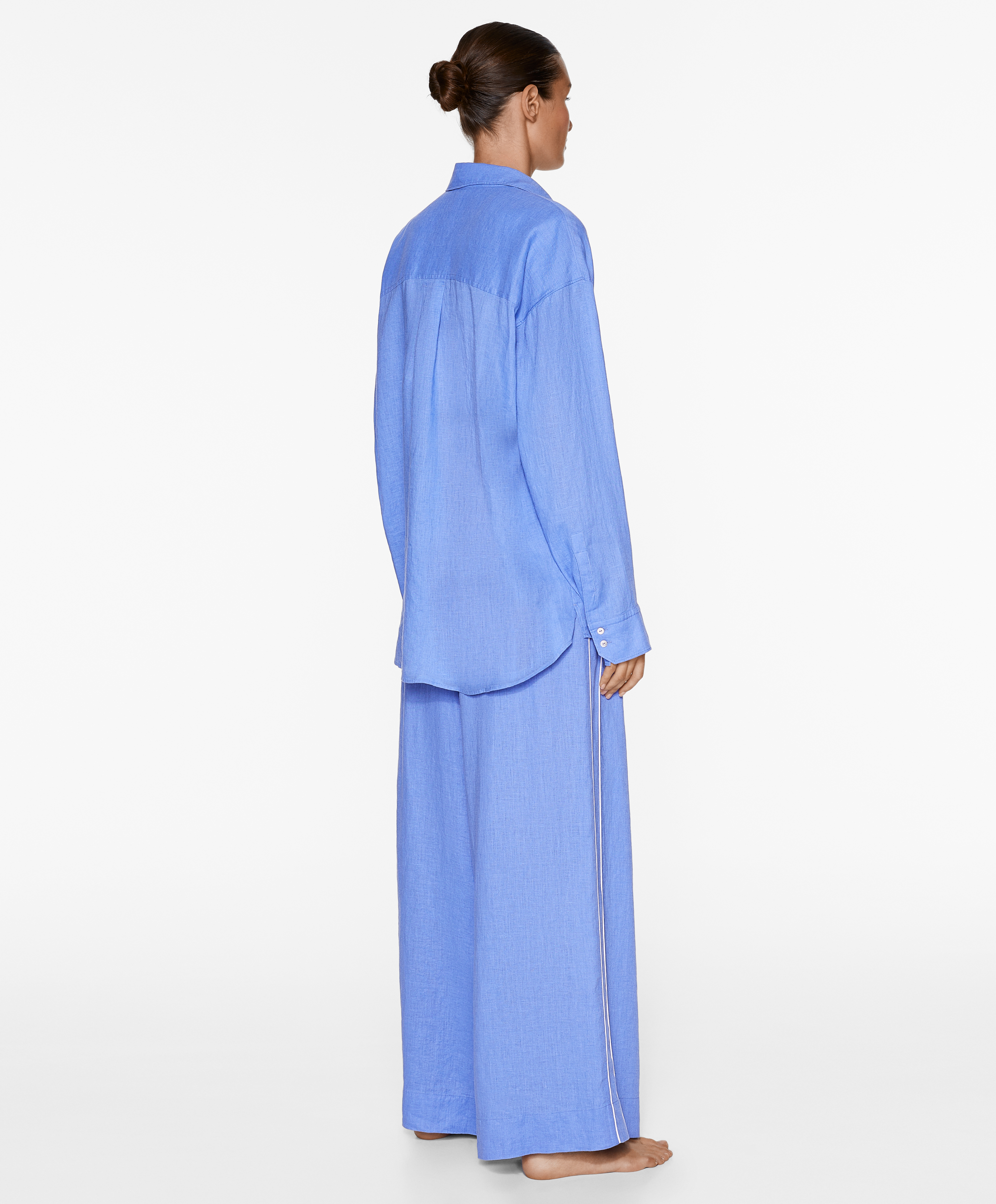 100% linen wide straight-leg trousers with piping