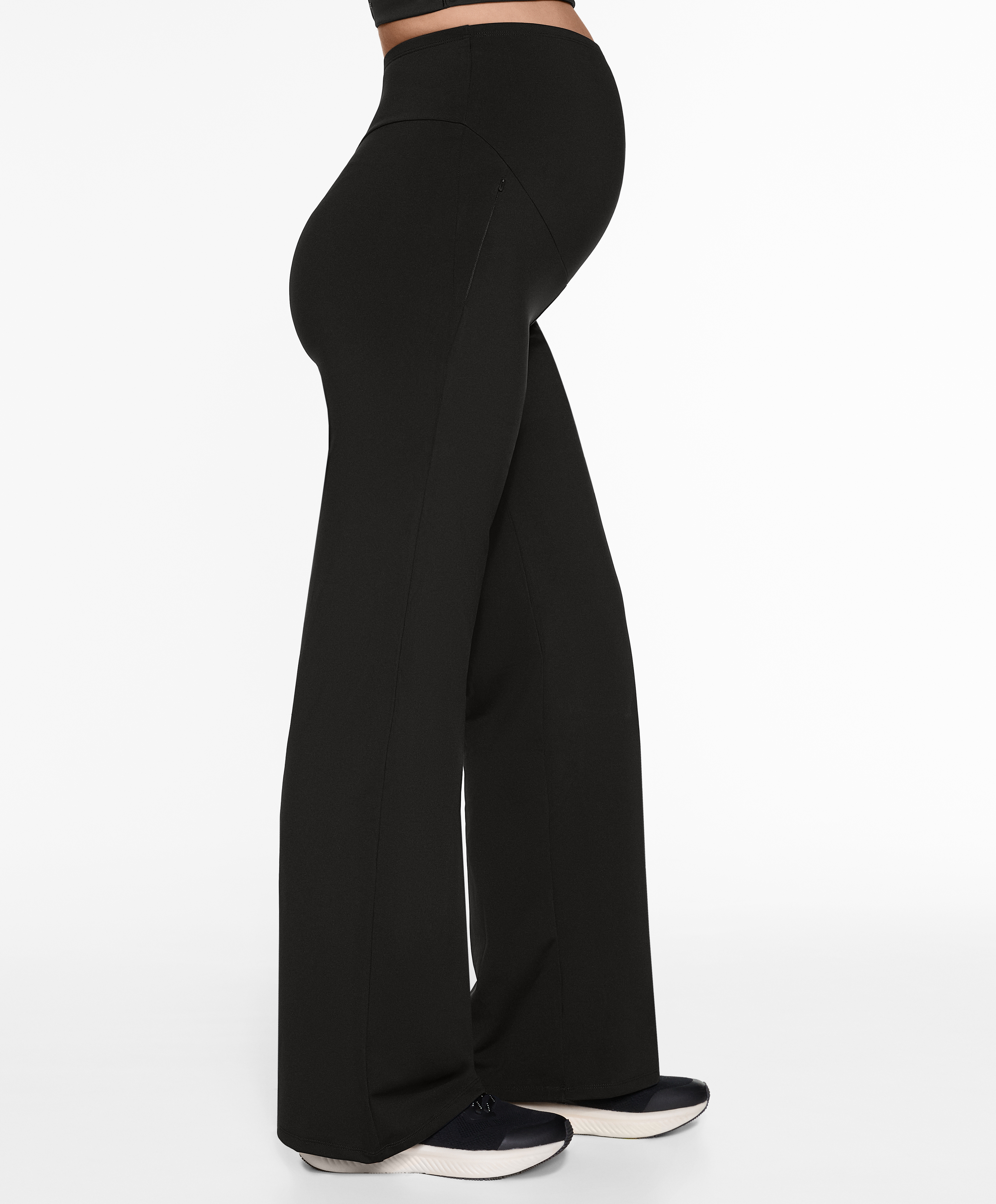 Warm straight-leg maternity trousers