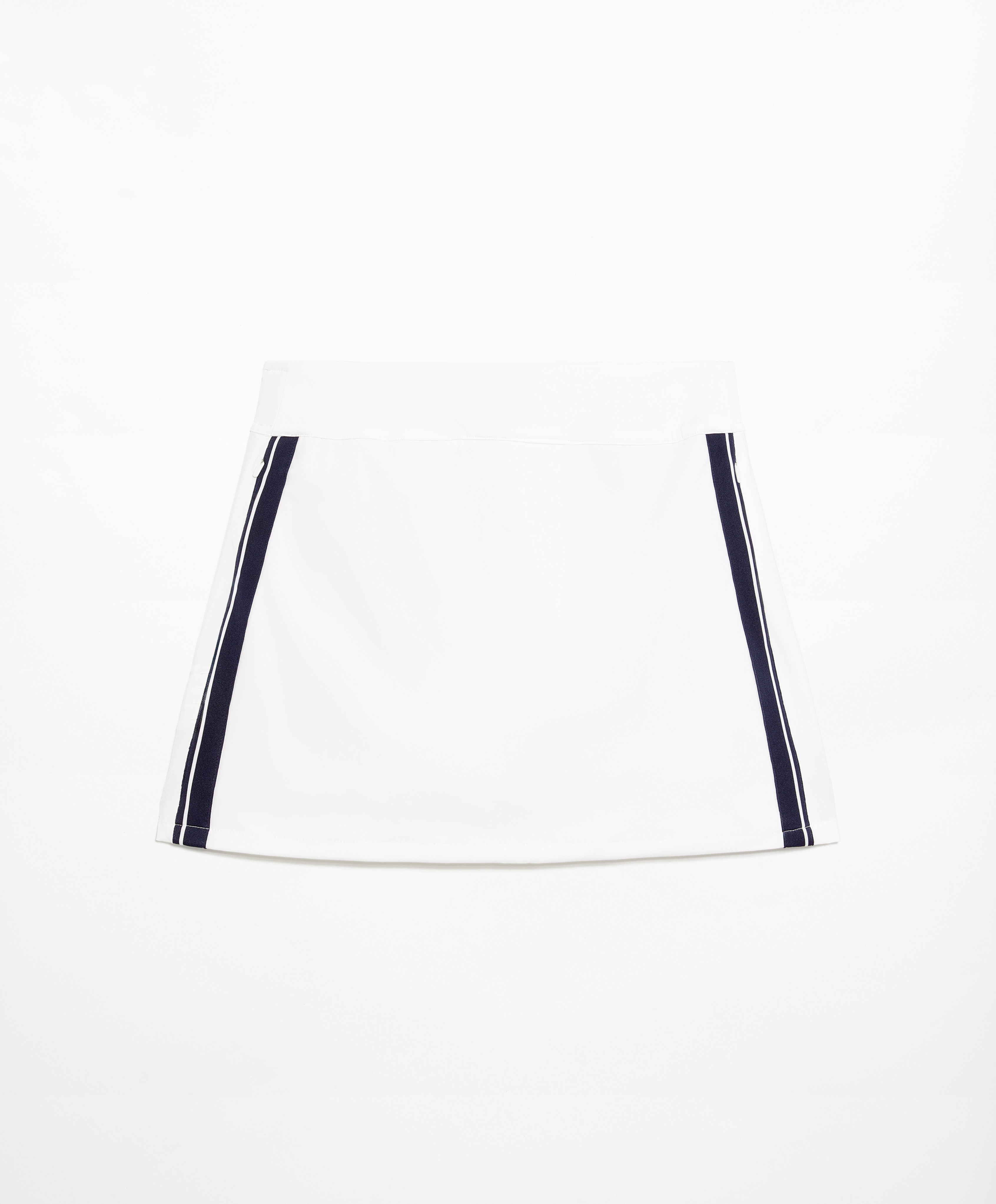 Side stripe light touch skirt