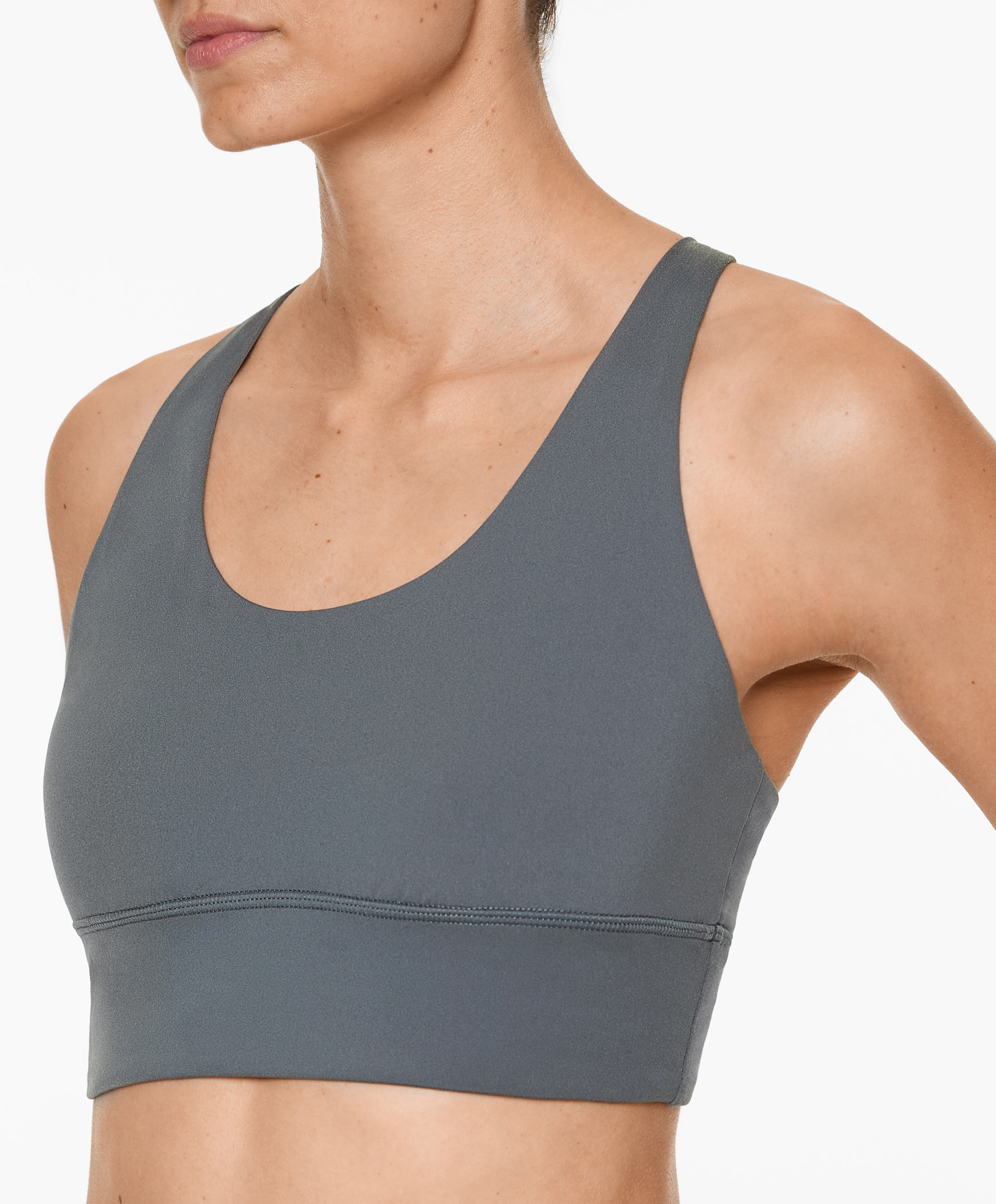Medium-support comfortlux sports bra with cups