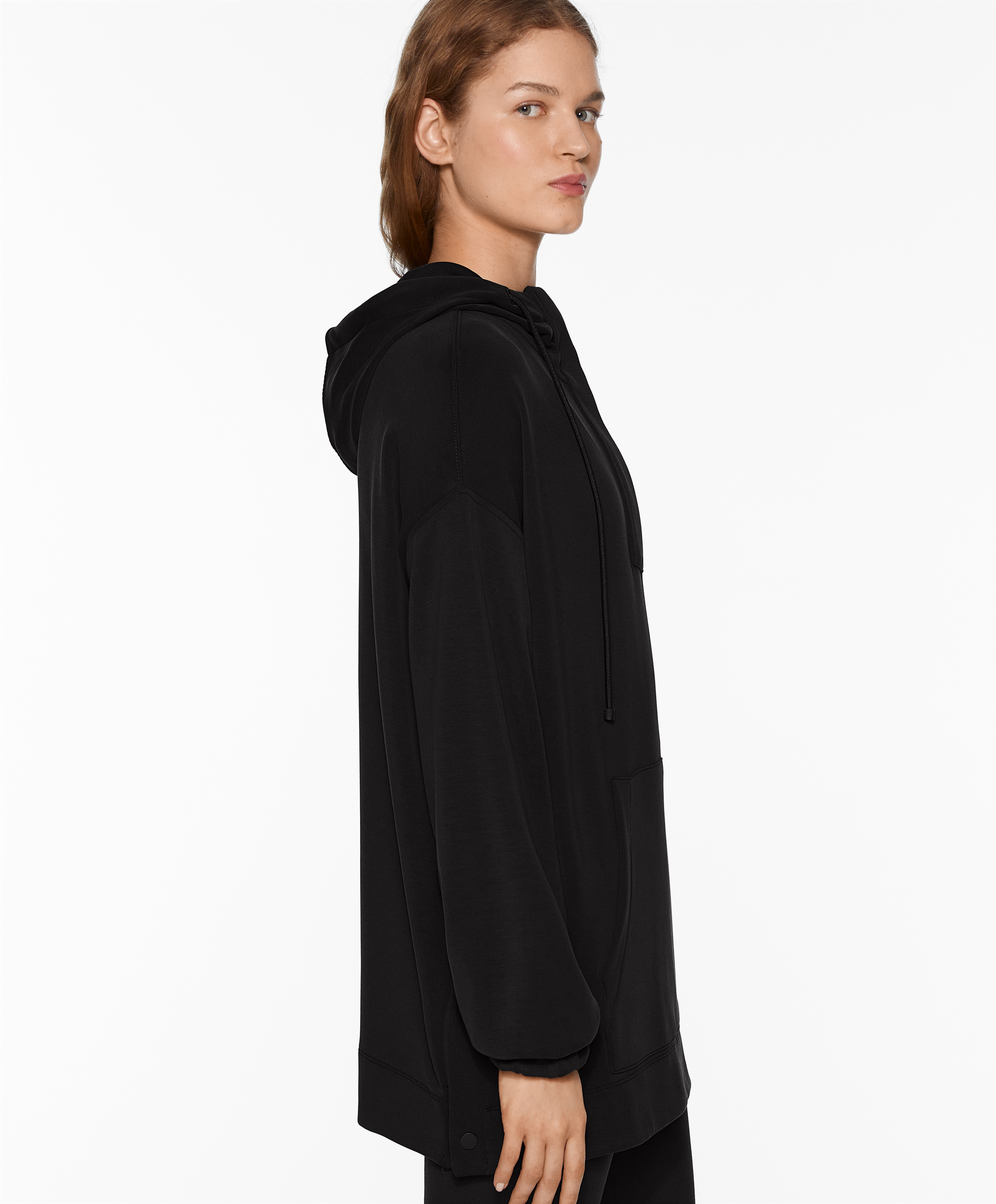 Oversize sweatshirt with soft-touch modal and zip