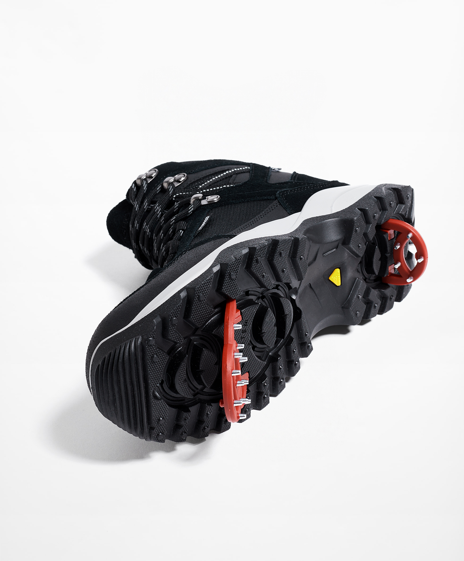 High-top mountain boots