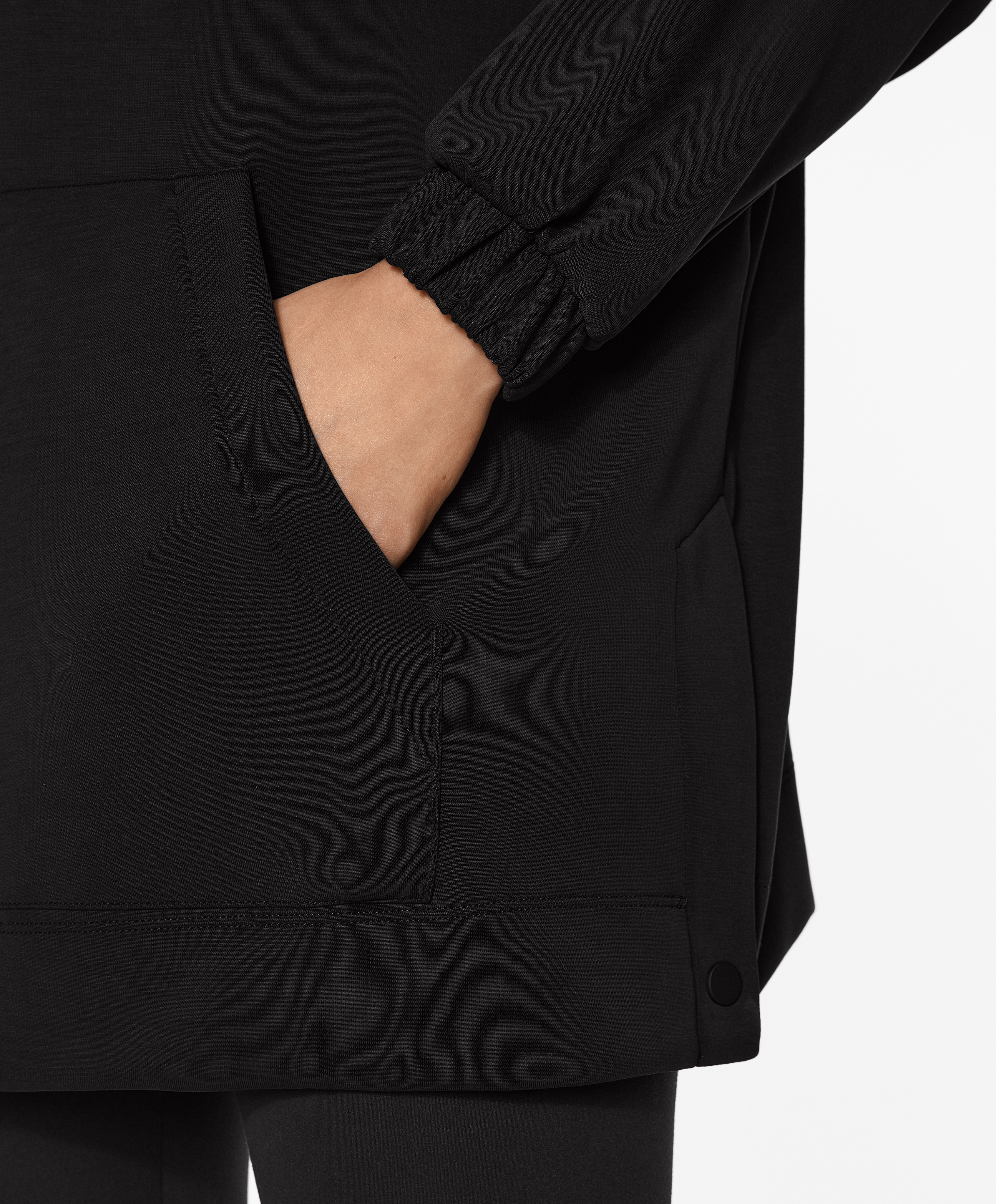 Oversize sweatshirt with soft-touch modal and zip