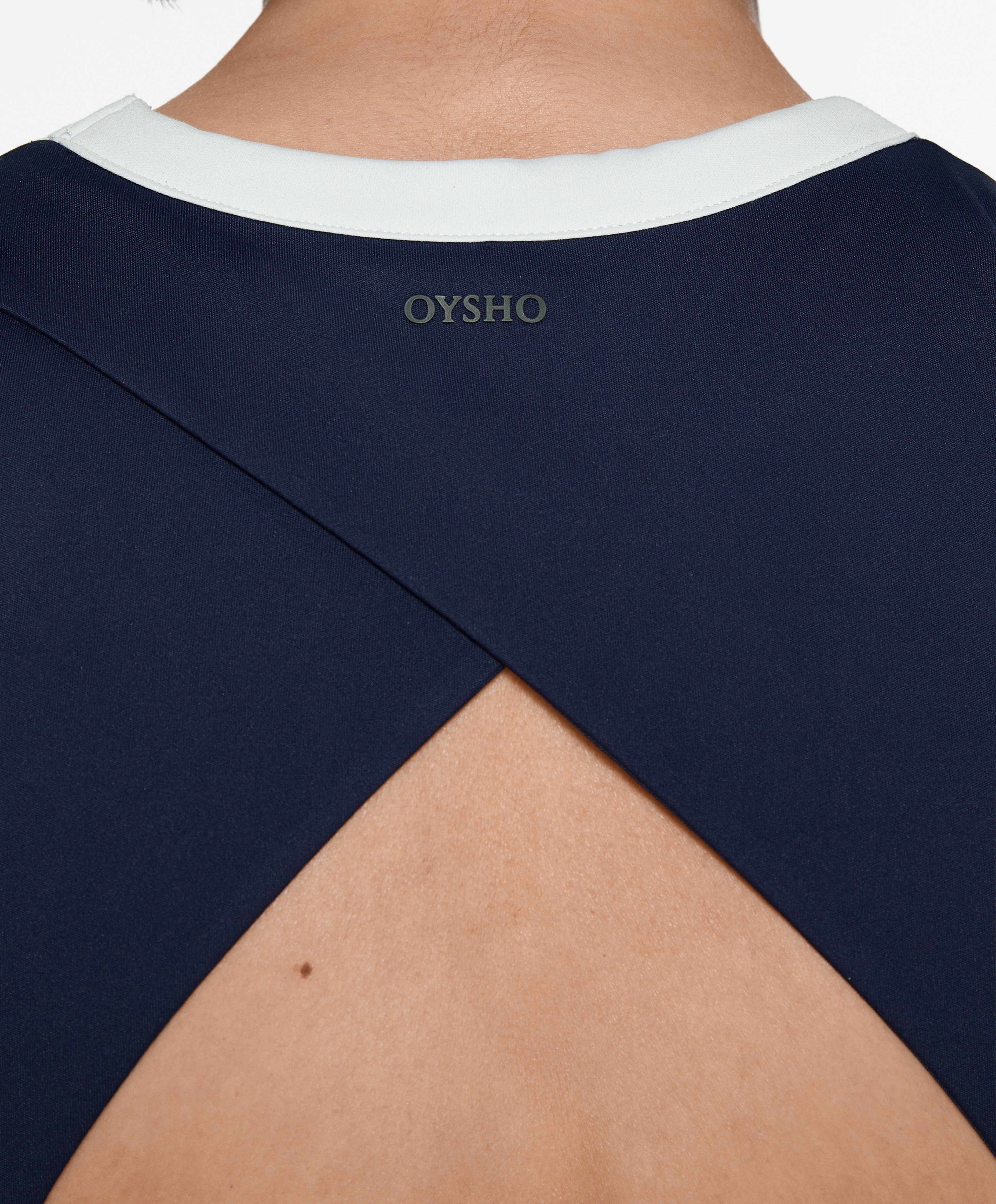 Open back comfortlux tank top