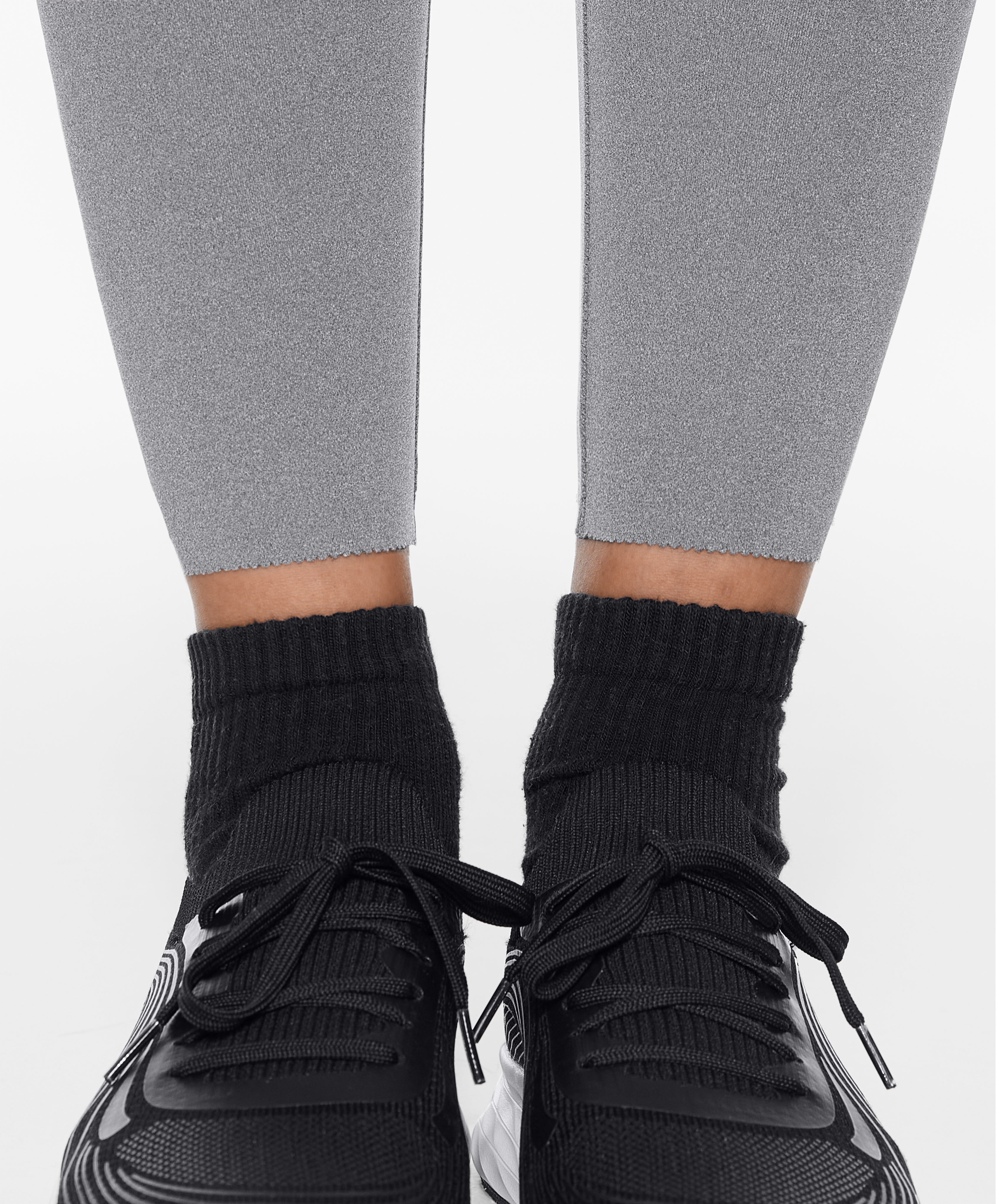 Basic compressive ankle-length leggings