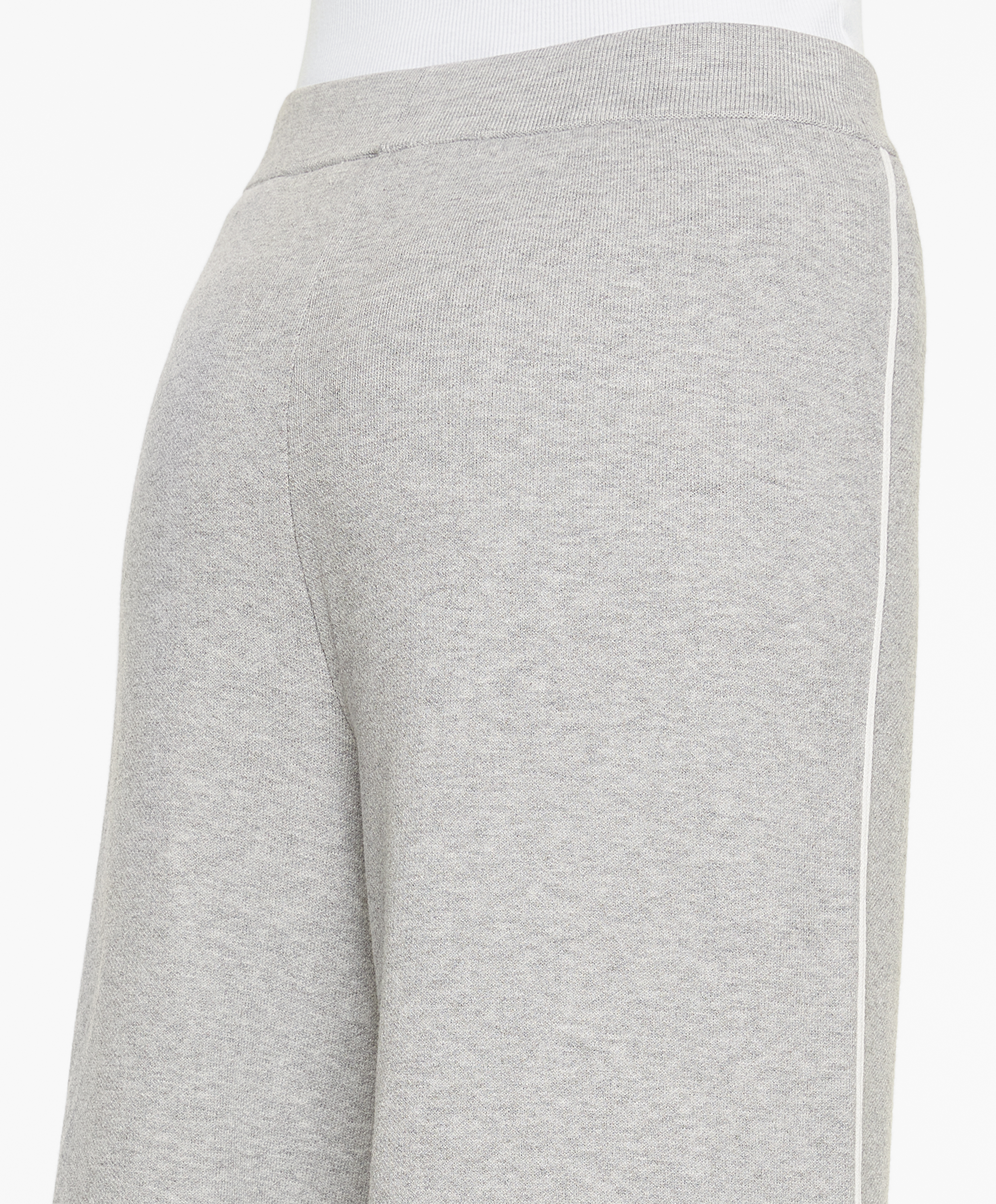 Straight-leg trousers with piping