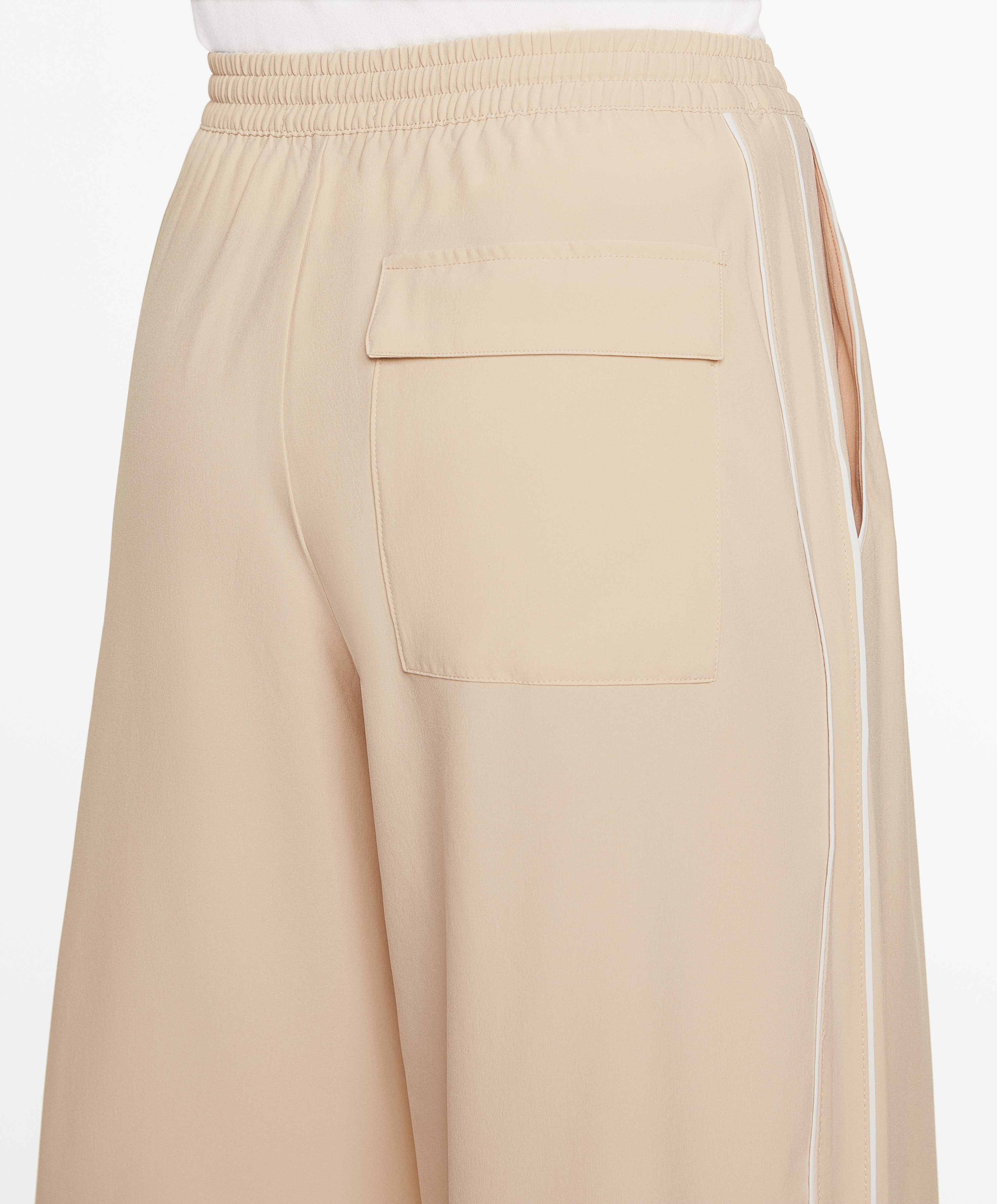 Water-repellent straight-leg trousers