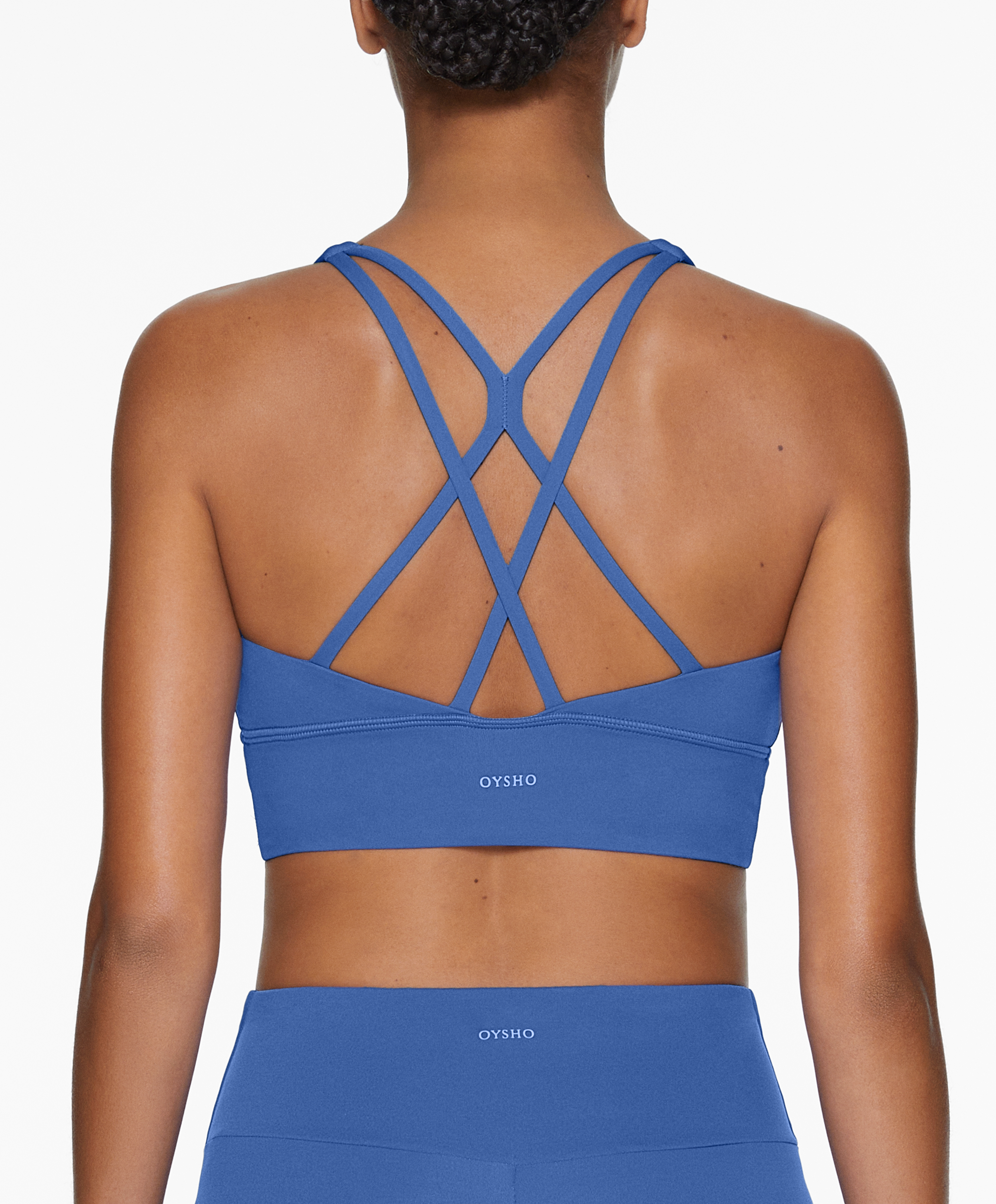 Medium-support comfortlux sports bra with cups
