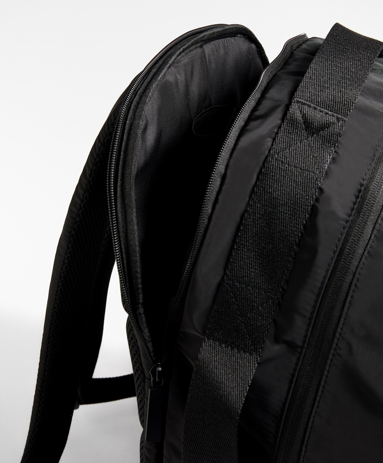 Multifunctional backpack