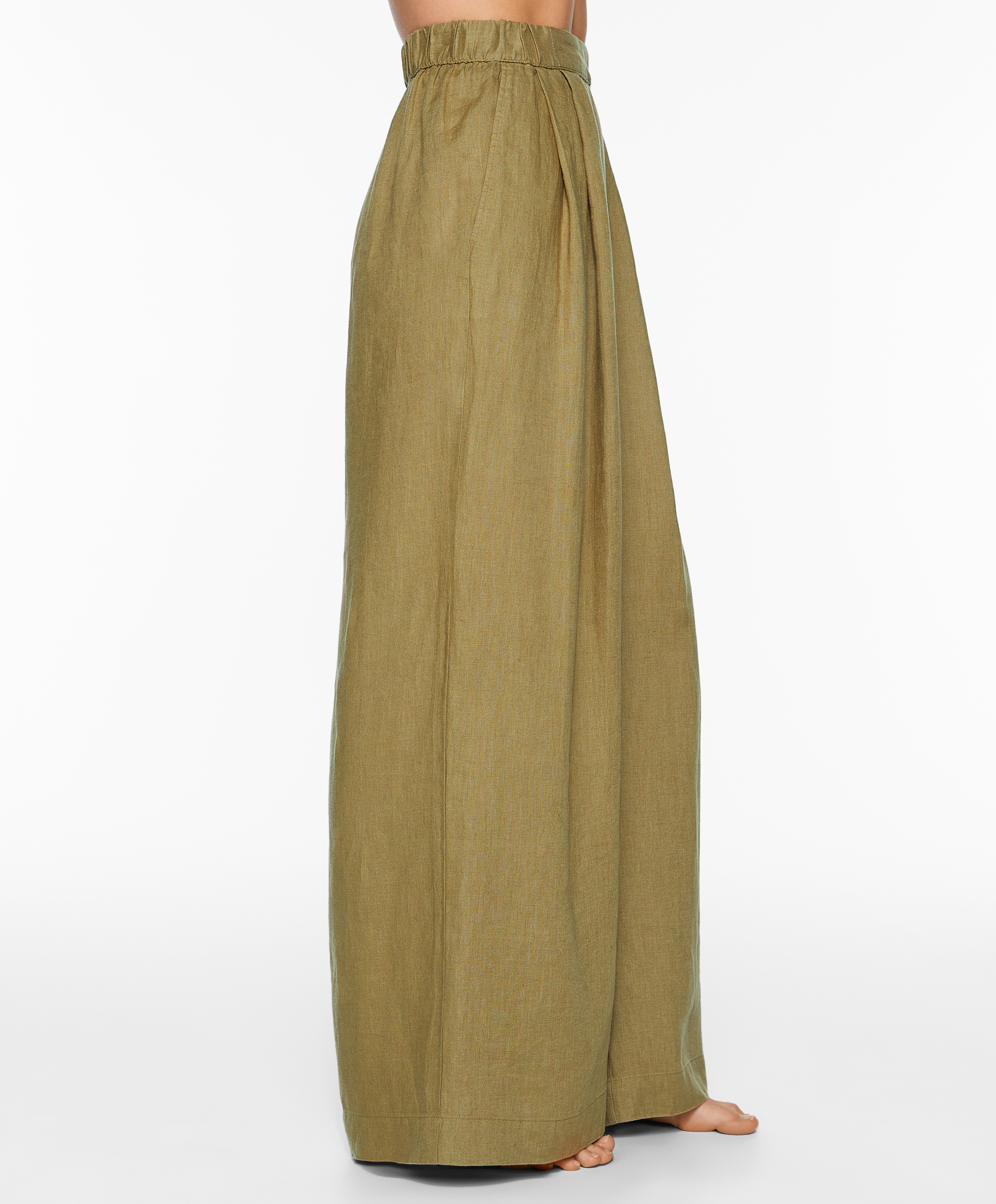 Tailored-fit 100% linen trousers