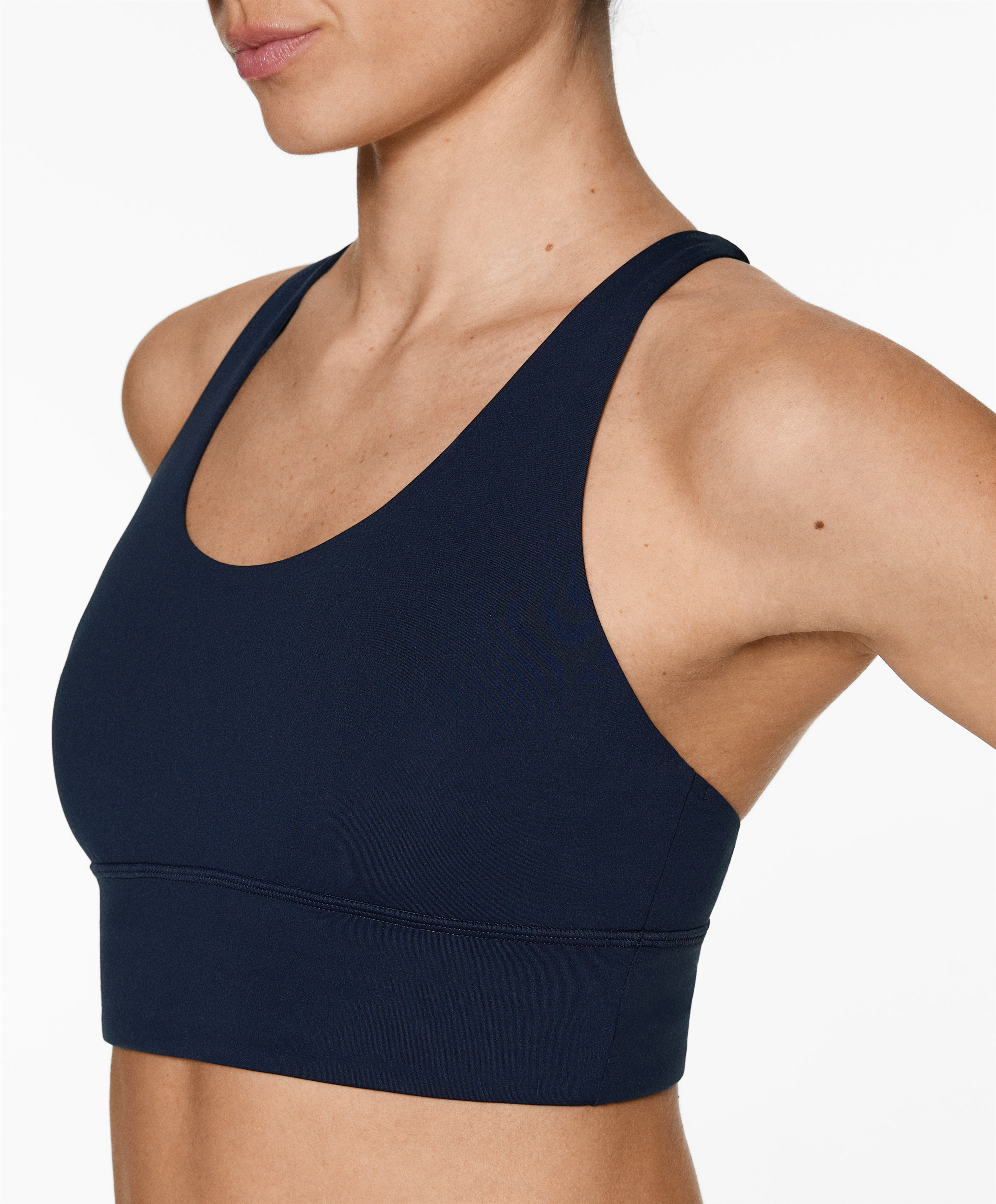 Medium-support comfortlux sports bra with cups