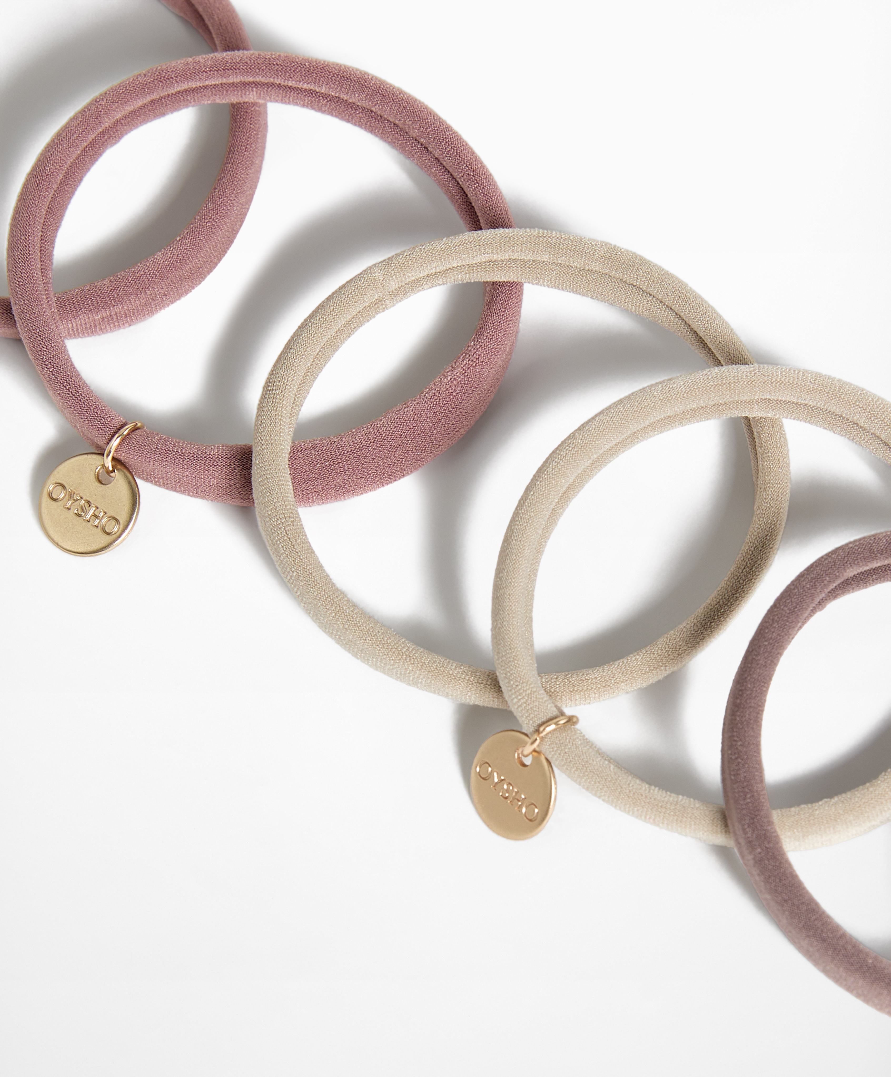 6 Oysho plaque hair ties