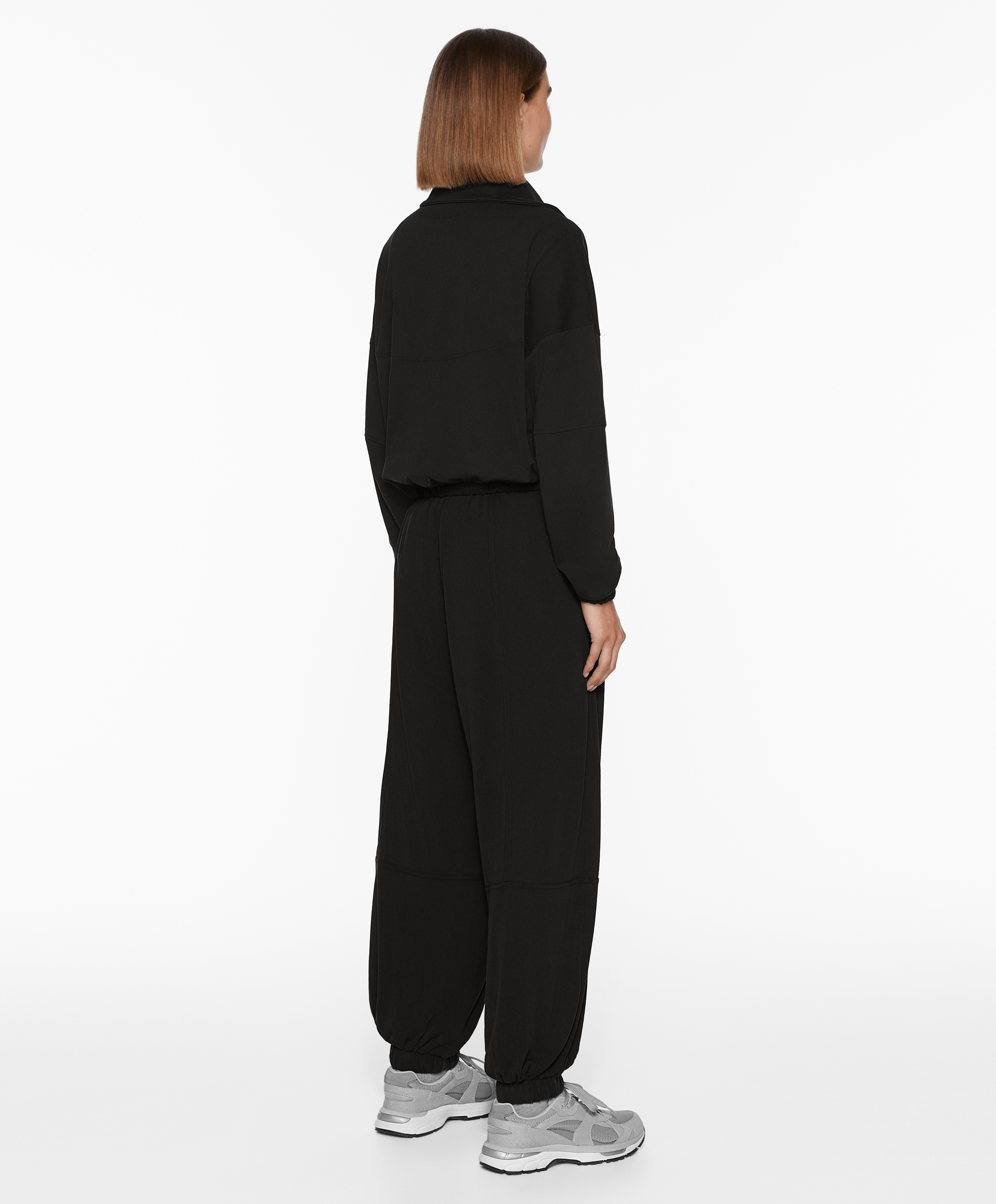 Extra-wide joggers with modal