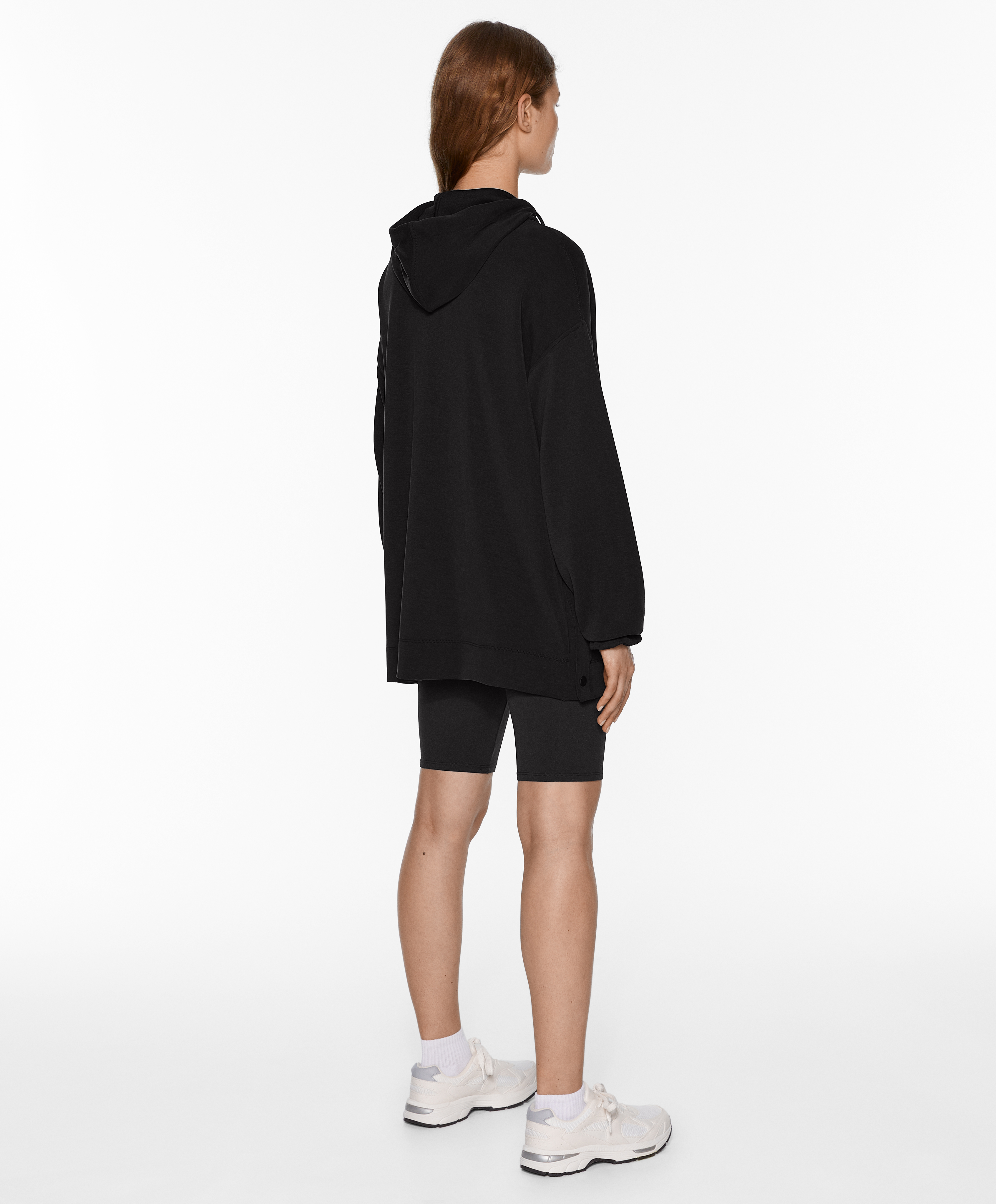 Oversize sweatshirt with soft-touch modal and zip