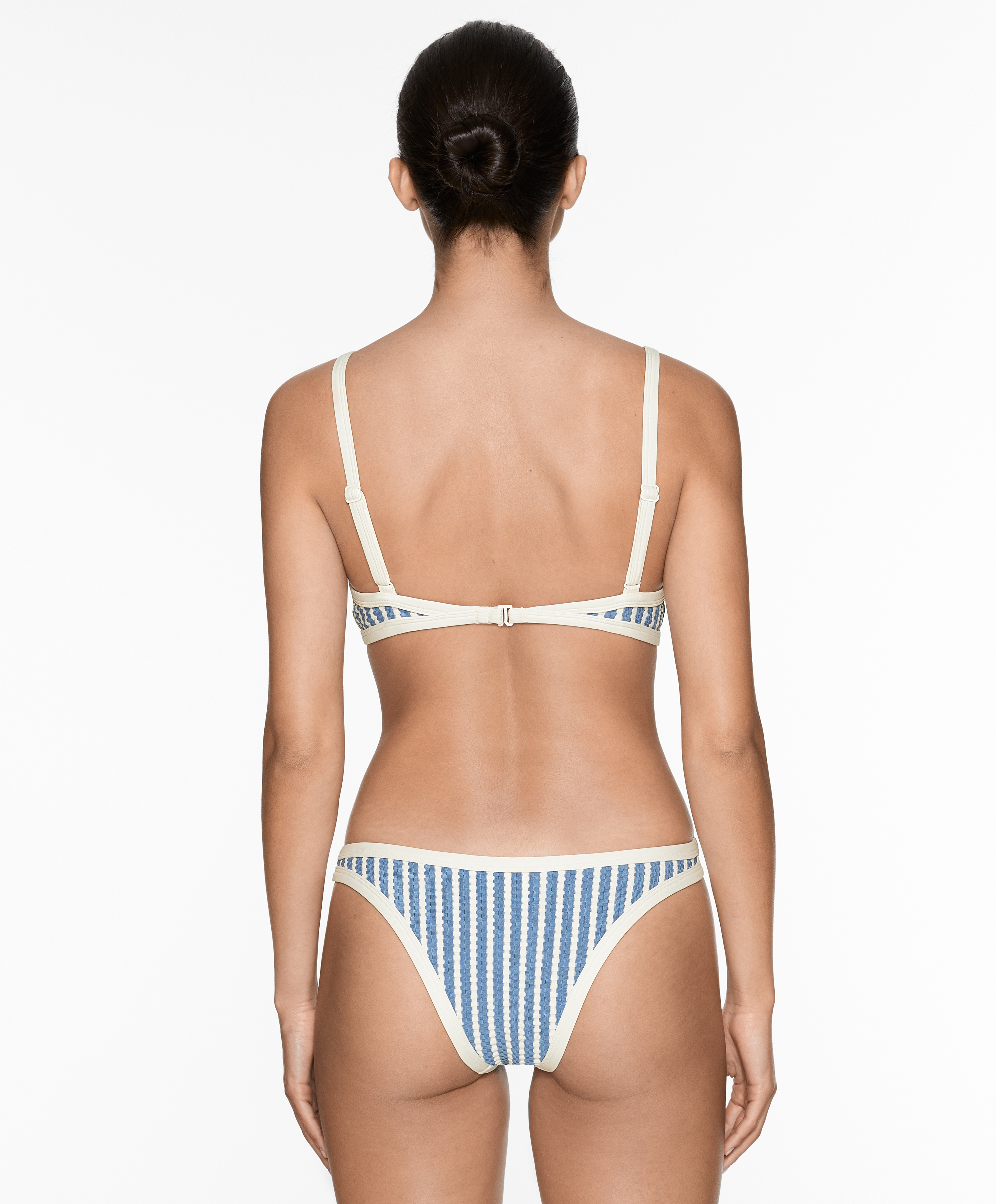 U-cut Brazilian bikini briefs