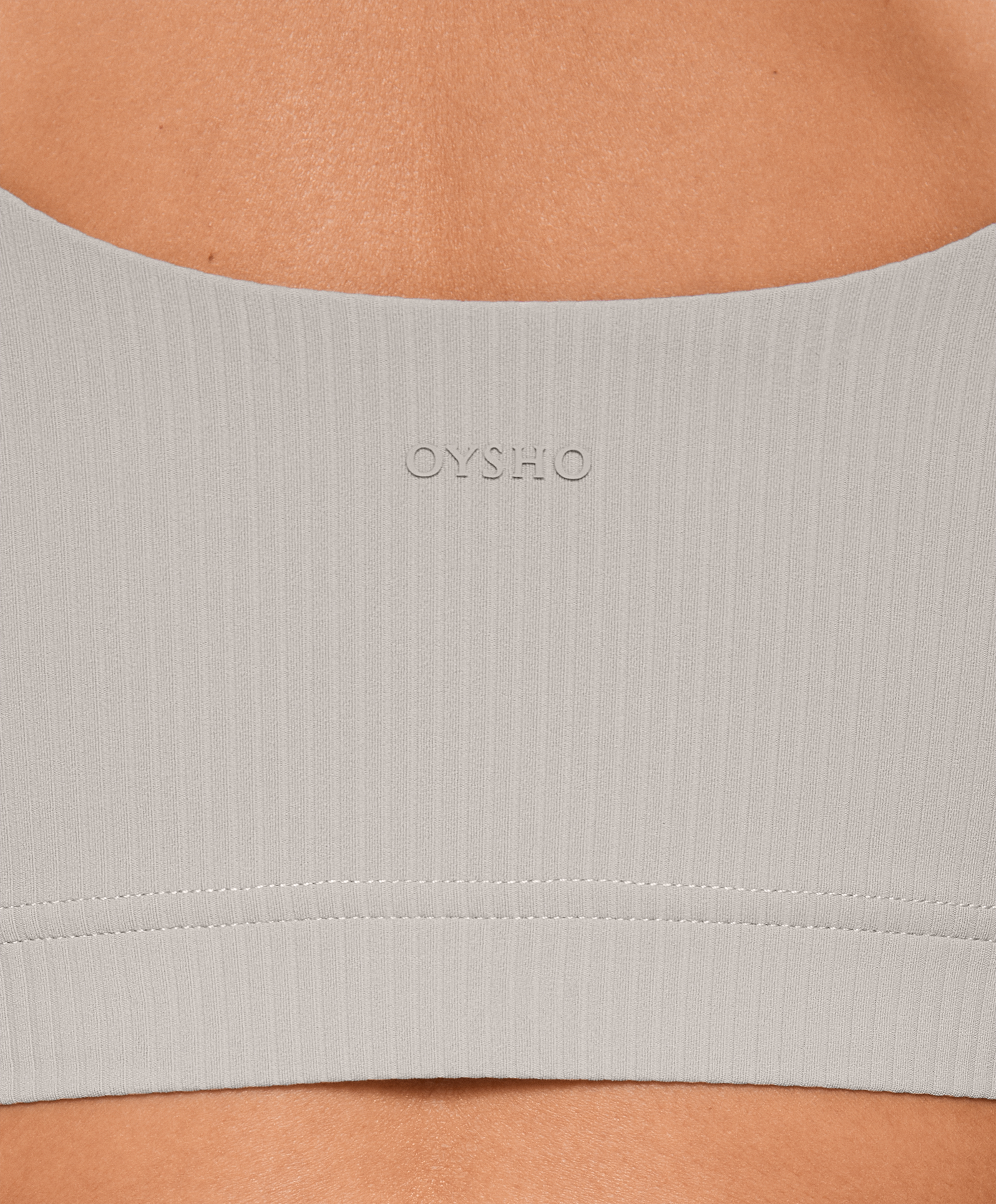 Medium-support comfortlux rib sports bra with cups