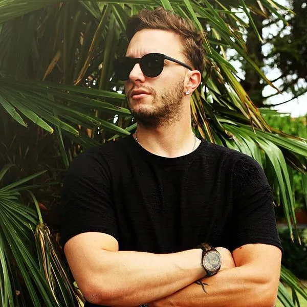 Men's Engraved Wooden Photo Watch Wooden Strap 45mm