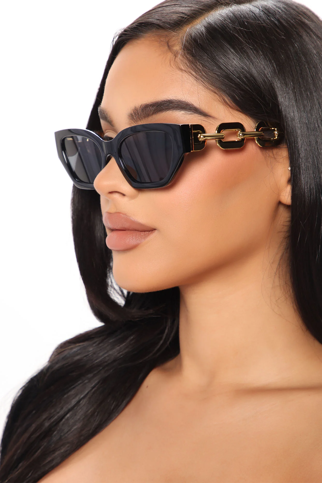 Oh So Fierce Sunglasses - Black