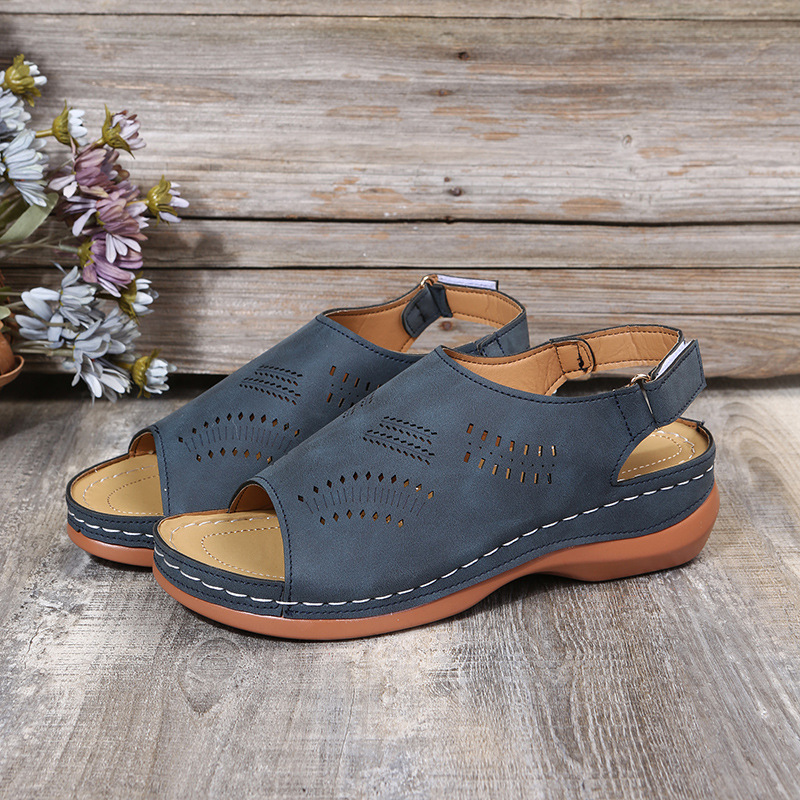 Platform Fish Mouth Sandals