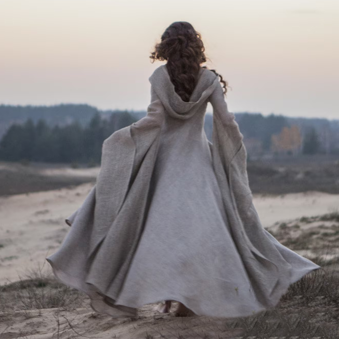 Retro Mid World Large Skirt Hooded Maxi Dress