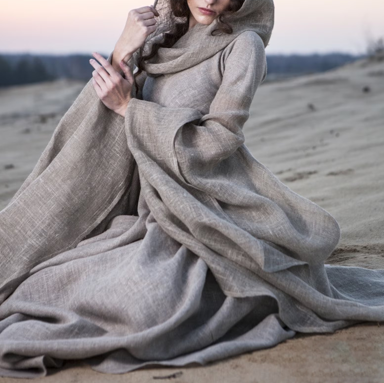 Retro Mid World Large Skirt Hooded Maxi Dress