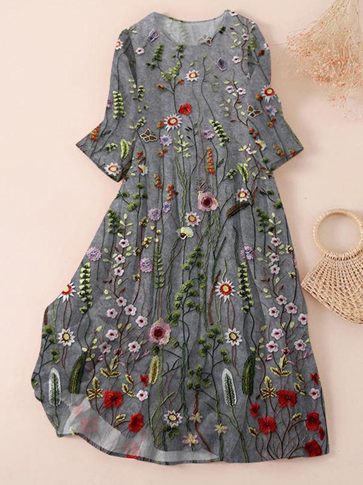 Women's Vintage Floral Embroidery Design Printed Dress