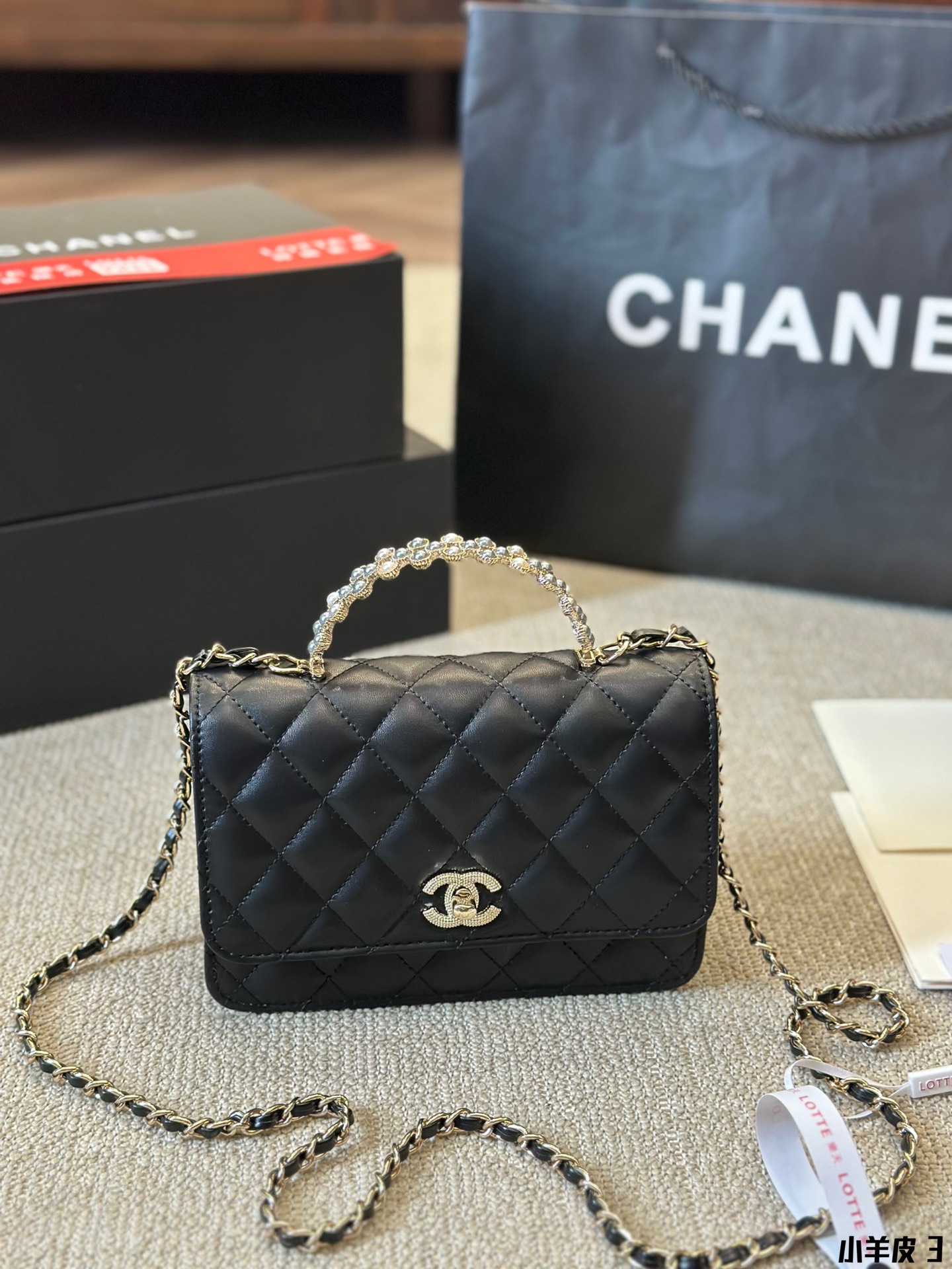 CHANEL-IRON-HANDLED PROSPERITY